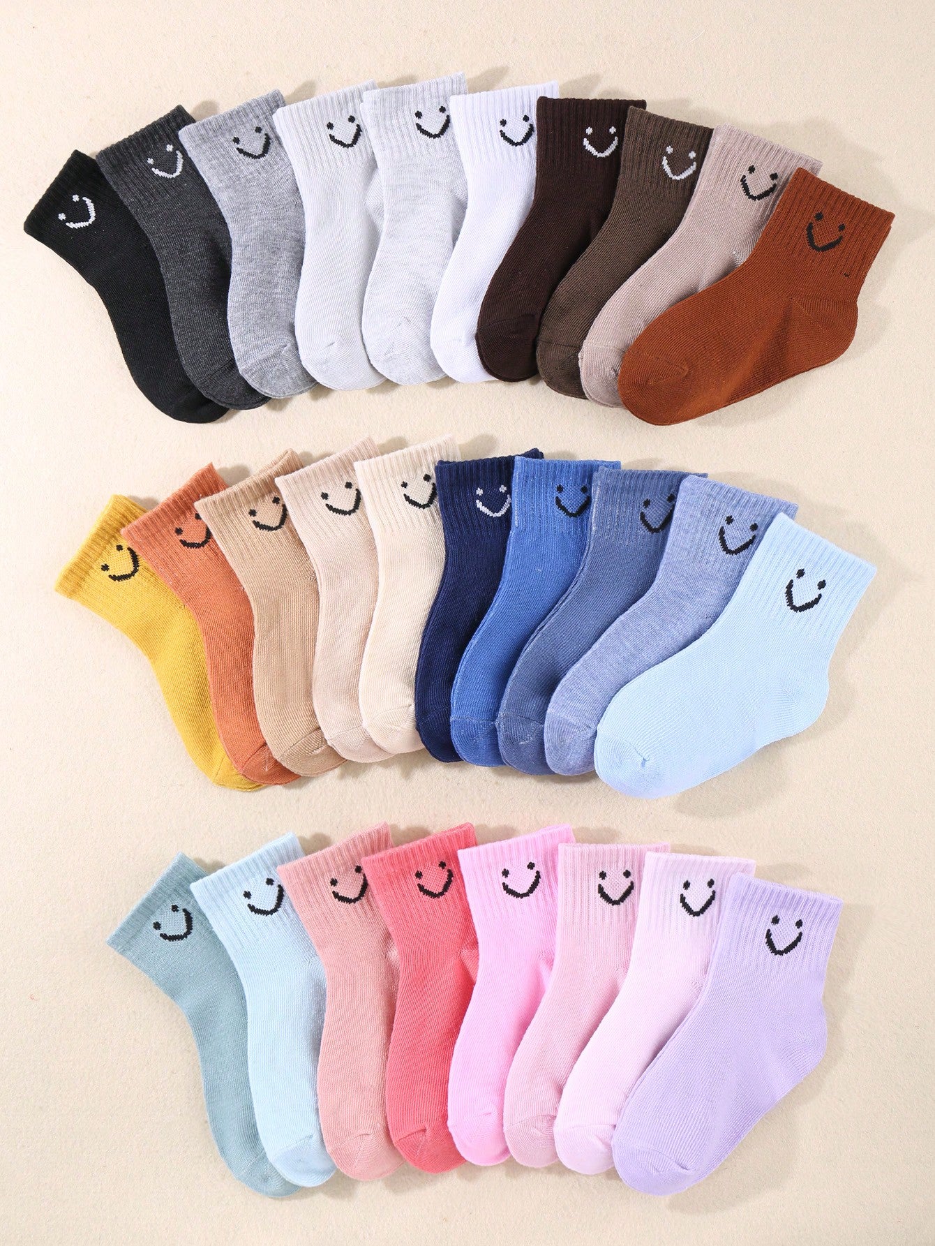 10pairs Children's Random Color Solid Smile Face Design Athletic Cute Mid-Calf Socks For Daily Wear