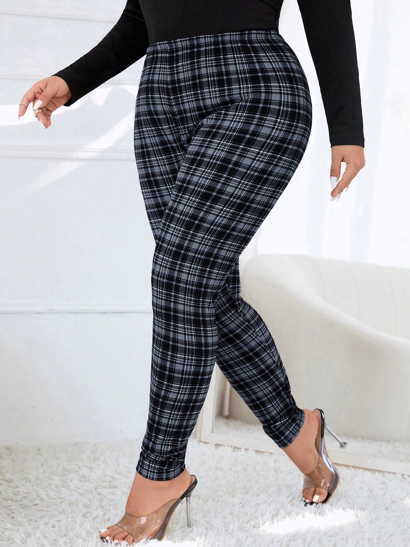 Plus Plaid Print Leggings