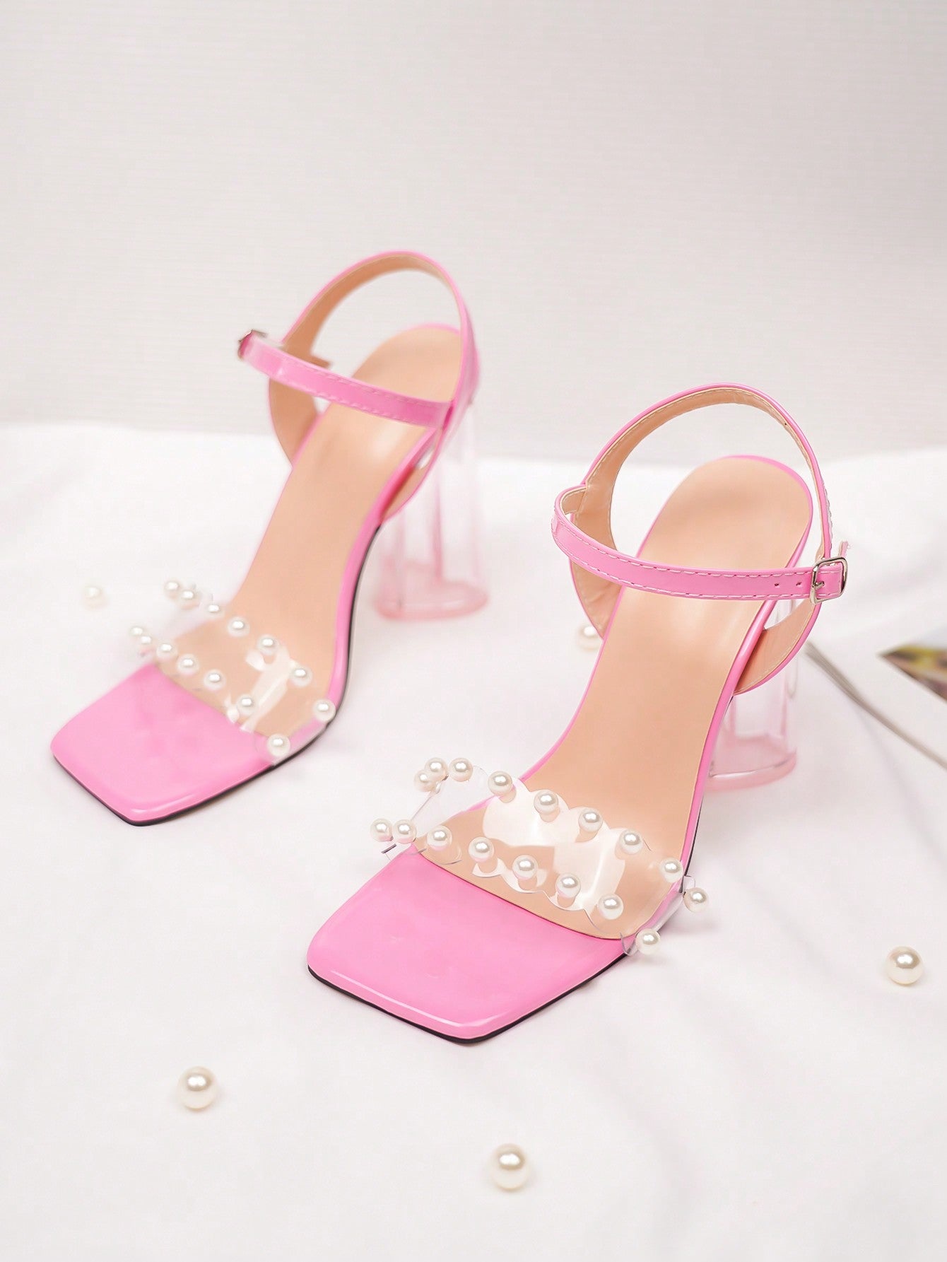 Fashionable Teen Girls' Pearl Heart & Crystal High-Heeled Sandals For Leisure