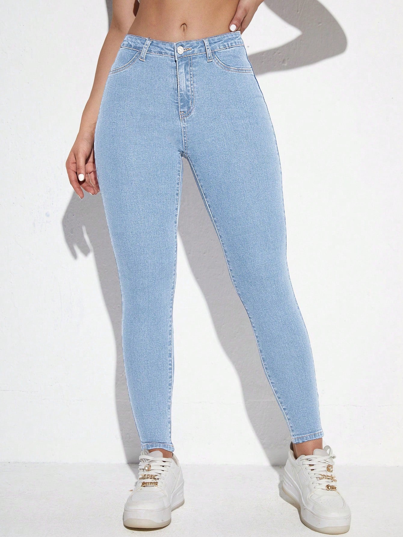 Slant Pocket Skinny Jeans