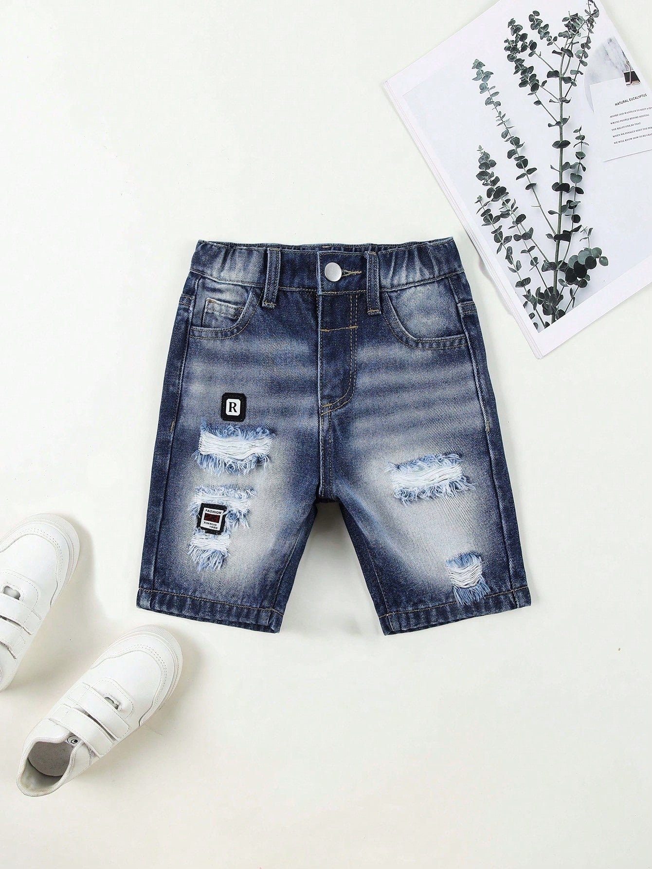 Toddler Boys' Medium Blue Vintage Denim Shorts With Wash And Distressed Details, Perfect For Summer