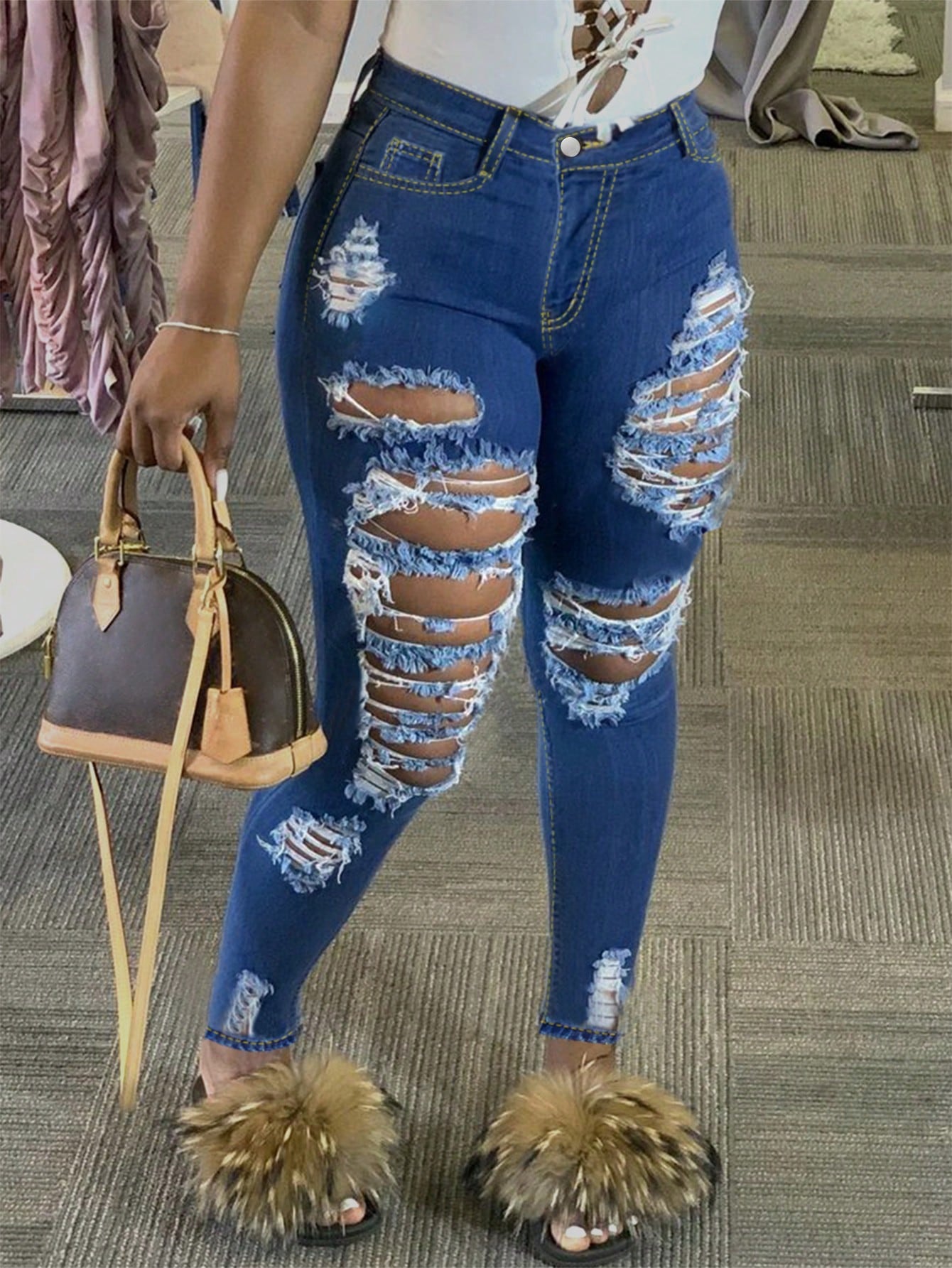 Ladies' Ripped & Skinny & Sexy Jeans With Cropped Hem