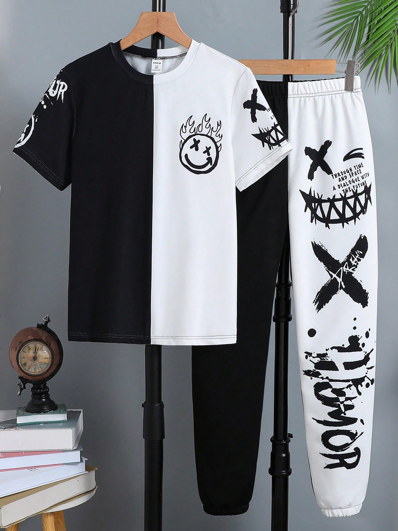 Tween Boys' Face Print Short Sleeve T-Shirt And Sweatpants 2pcs/Set