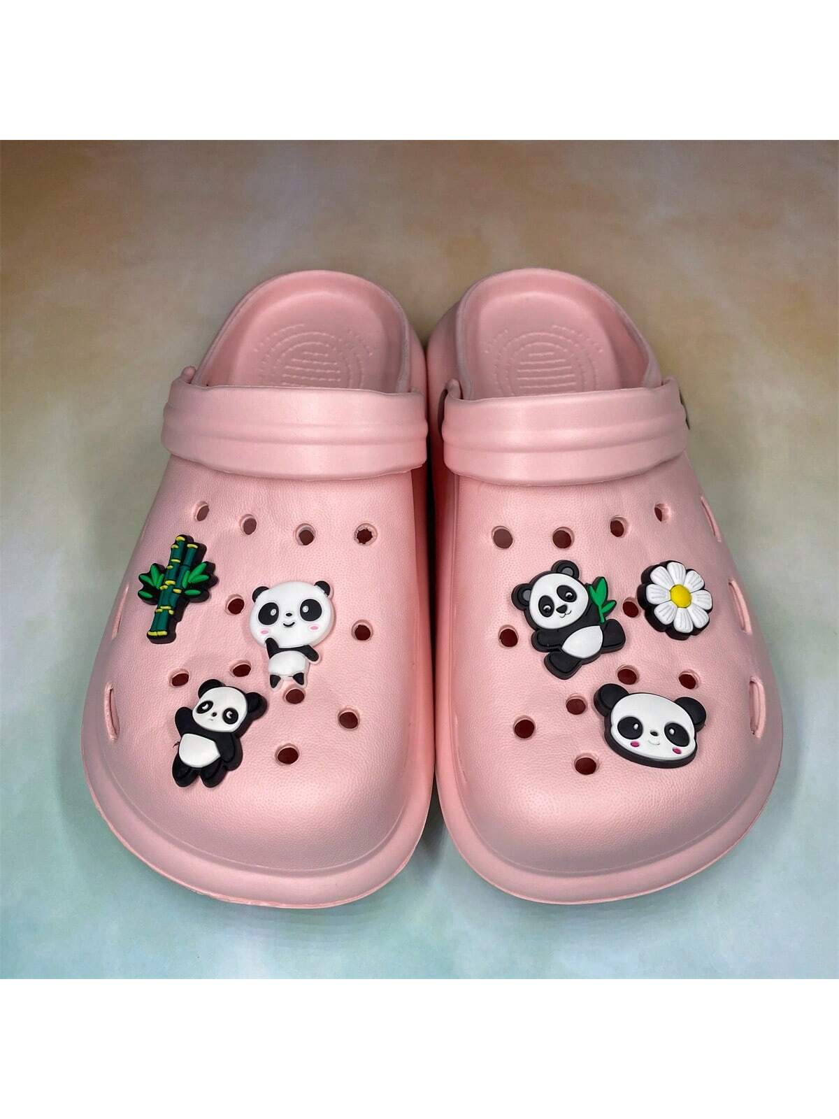 New Arrival Fashionable Plus-Size Women Panda Cartoon Designed Hollow-Out Shoes Removable Flower Beach Sandals Unisex