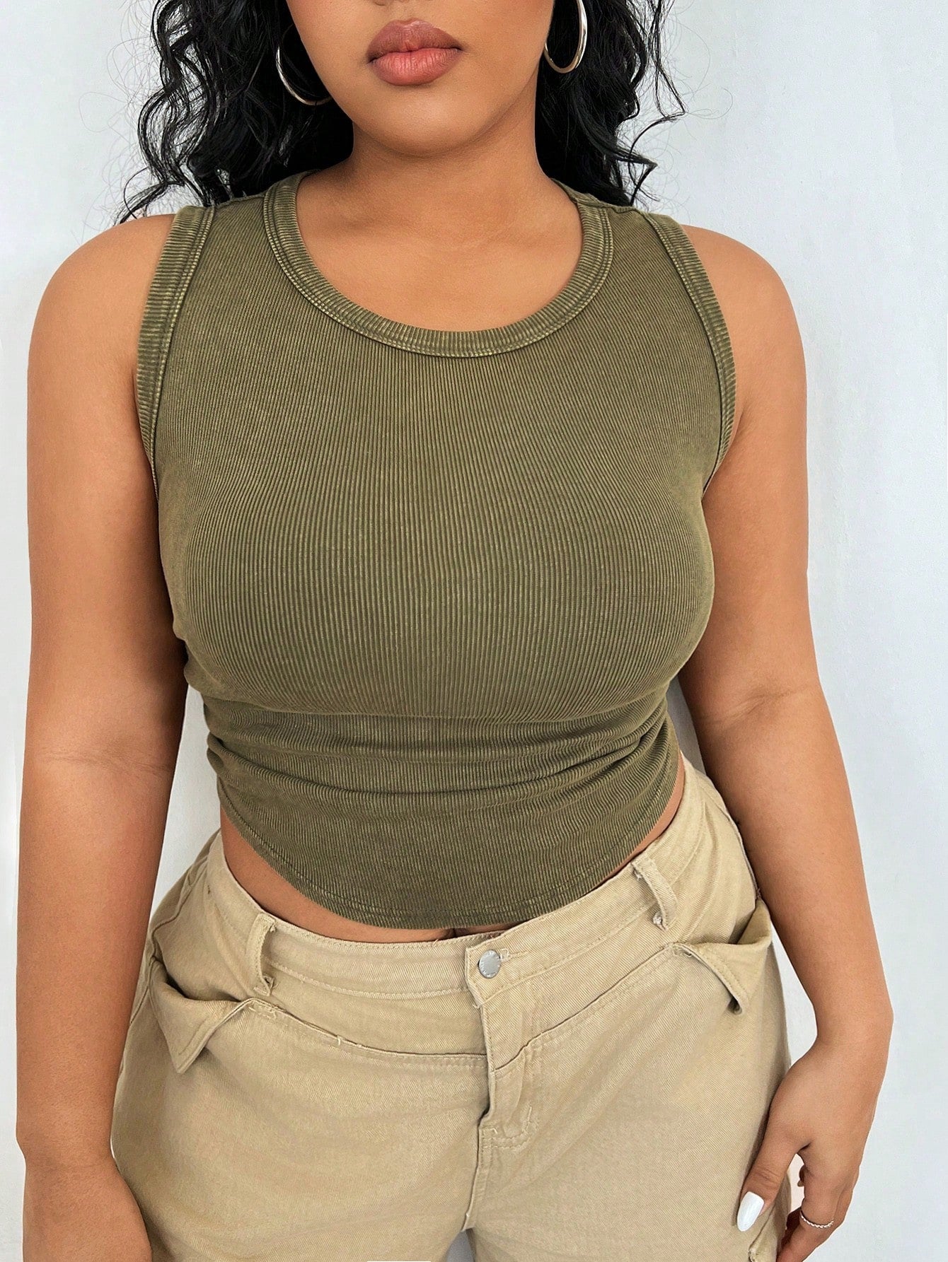 Solid Color Knitted Plus Size Women'S Tight-Fit Tank Top