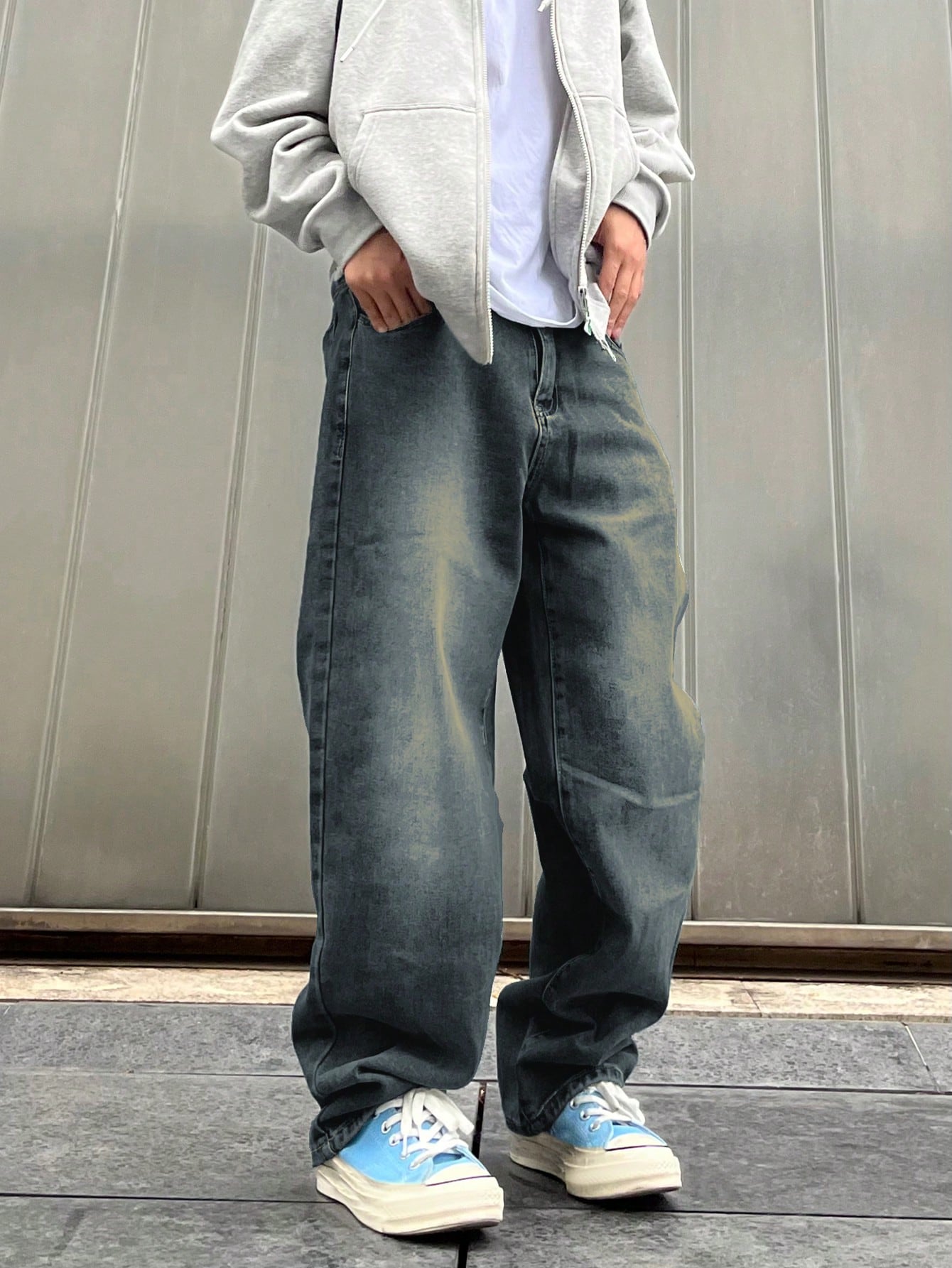 Loose-Fit Men's Solid Color Wide Leg Denim Jeans Baggy Jeans