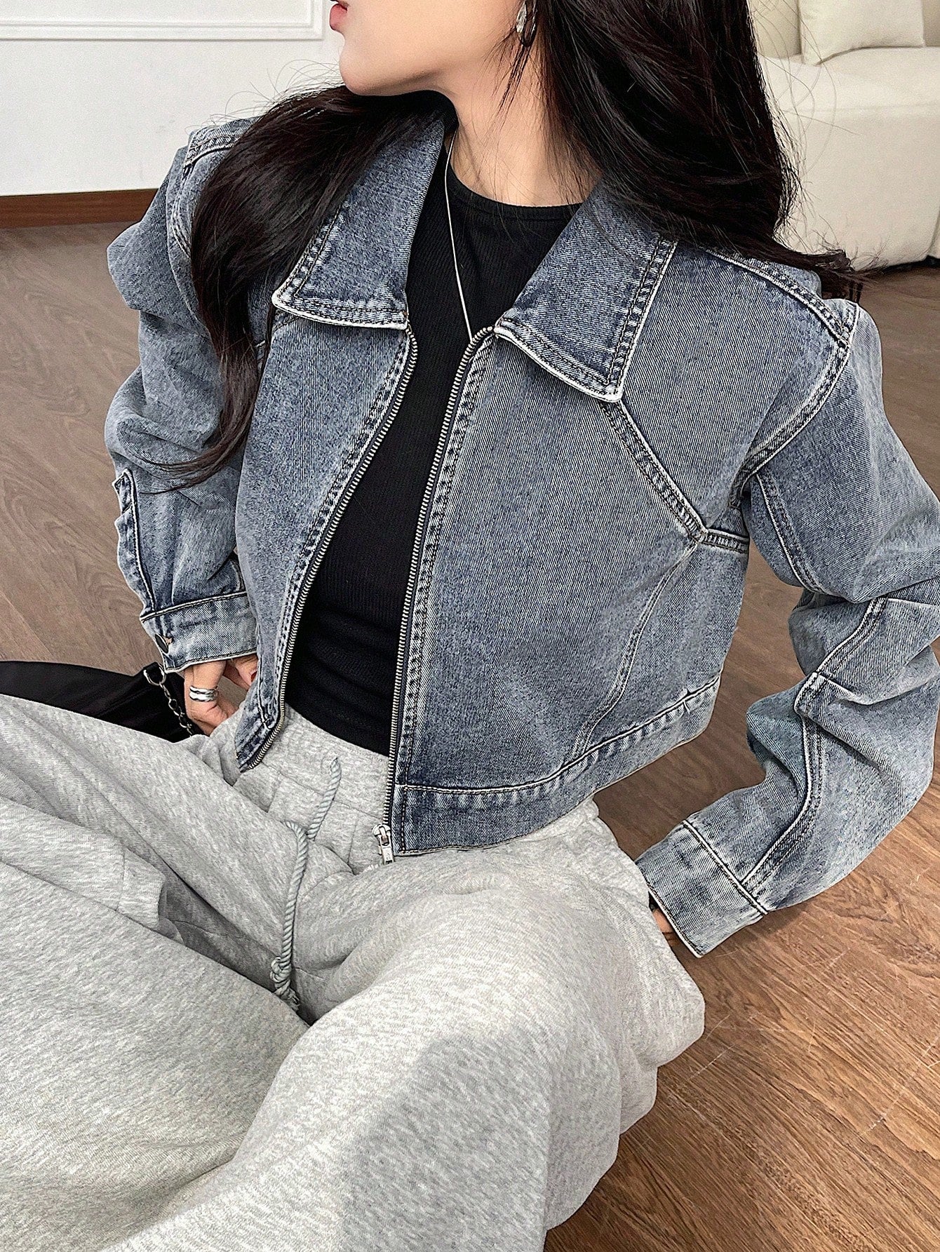 Ladies' Short Length Denim Jacket With Front Zipper