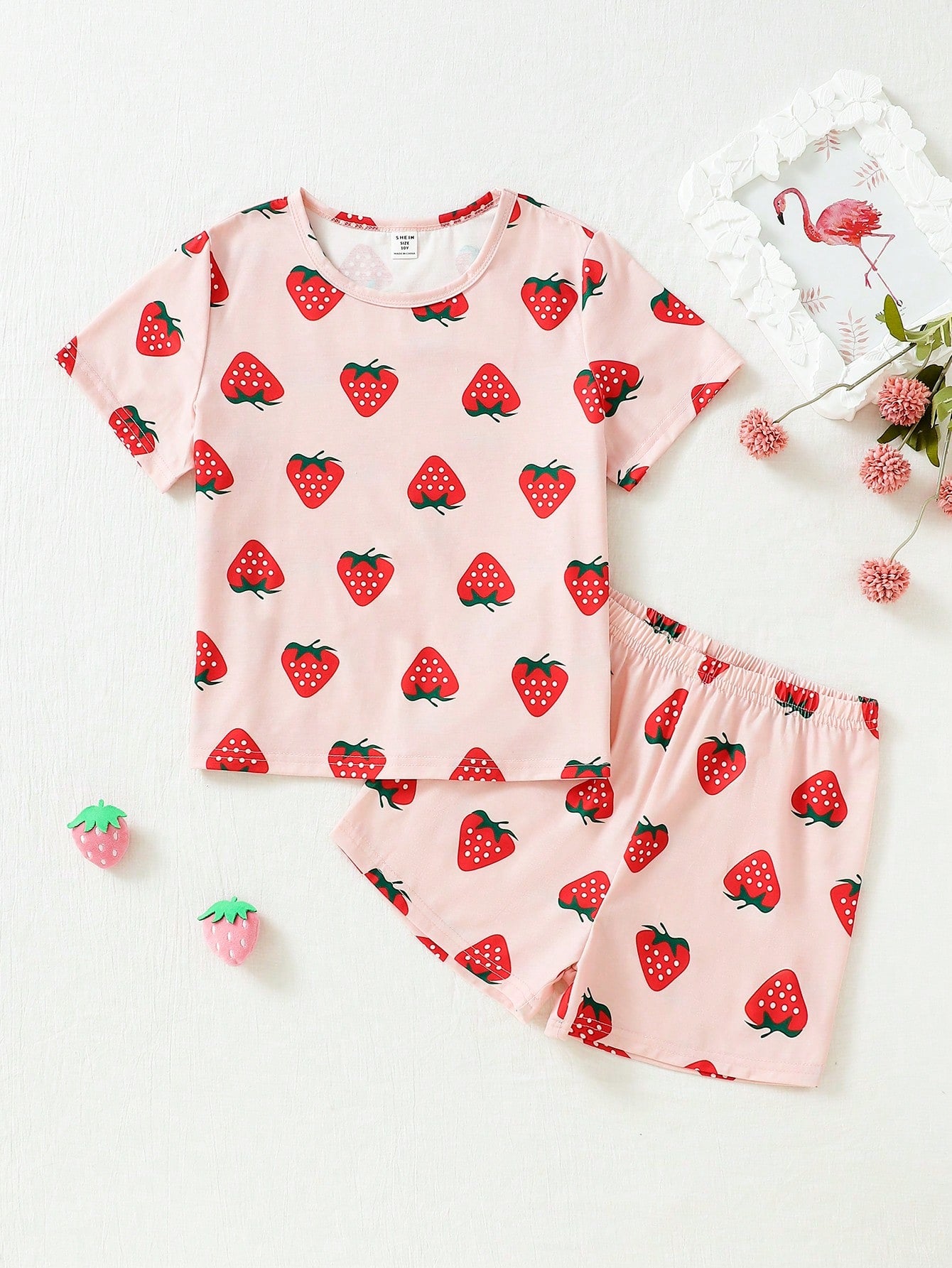 Tween Girls' Pink Cute Strawberry Pattern Short Sleeve T-Shirt And Shorts Comfortable Home Outfit