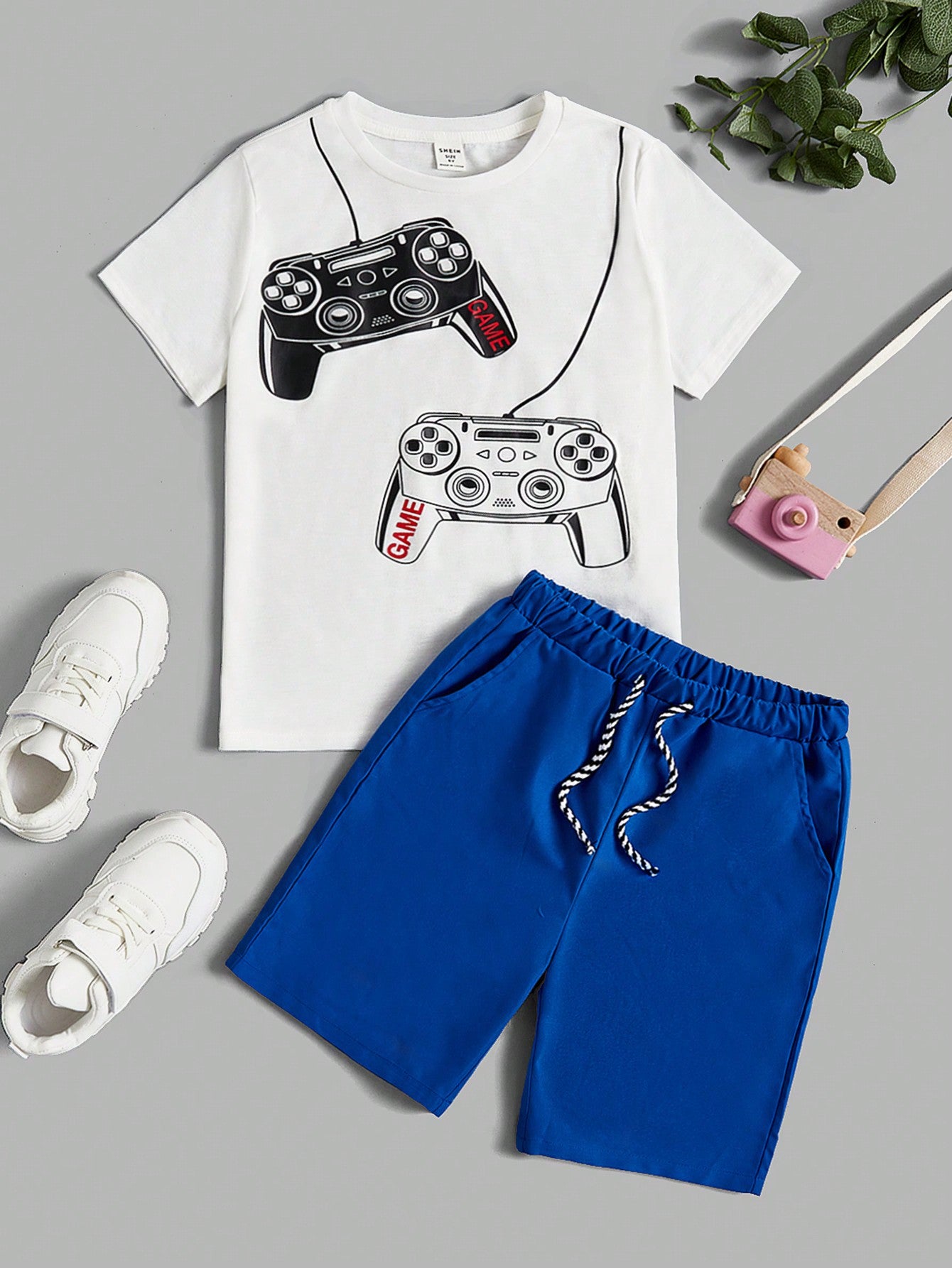 Tween Boys' Casual Comfortable Video Game Controller Pattern T-Shirt And Shorts Set