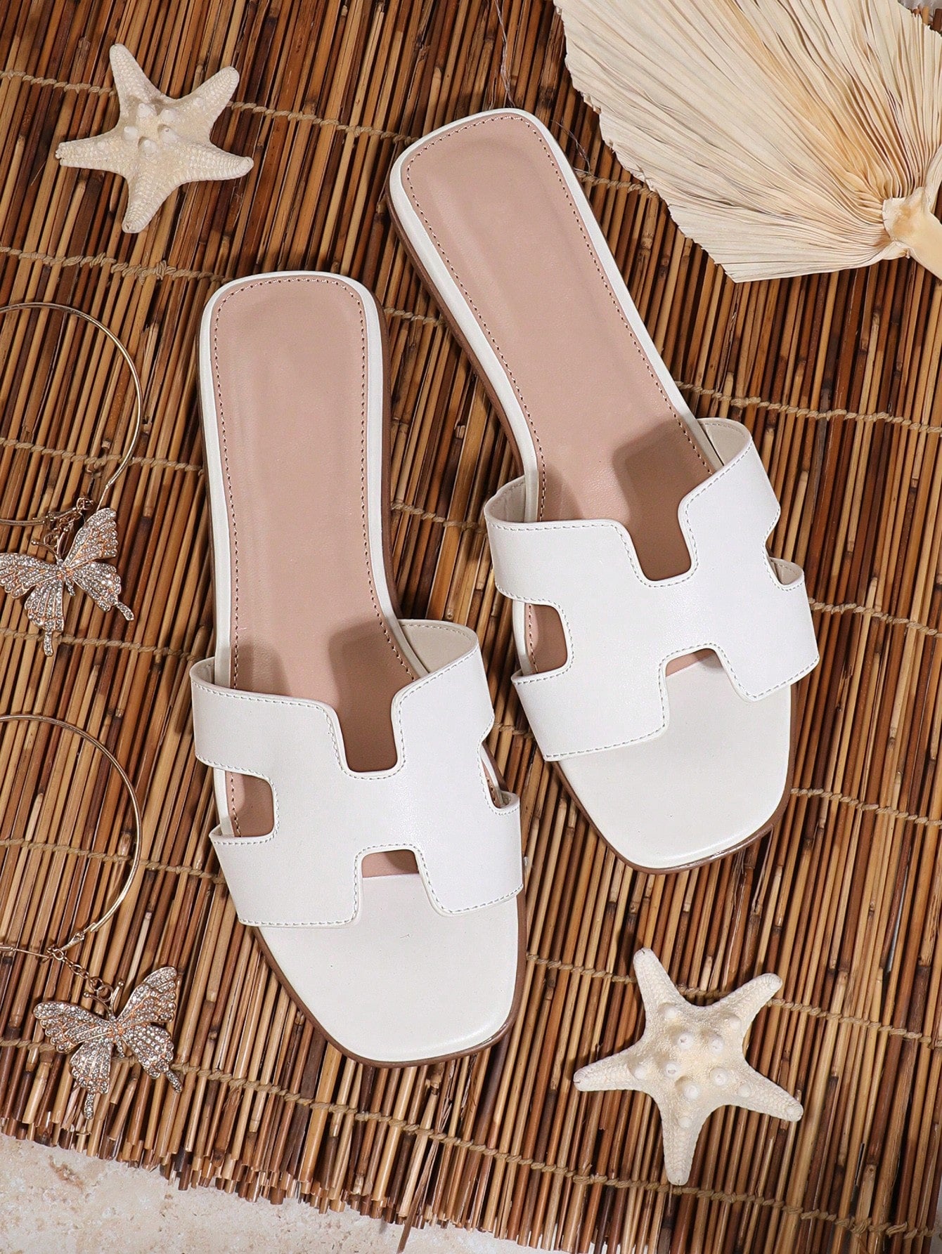 Trending Pink White Women's Slide: Elegant And Lovely, High-End With Great Value.