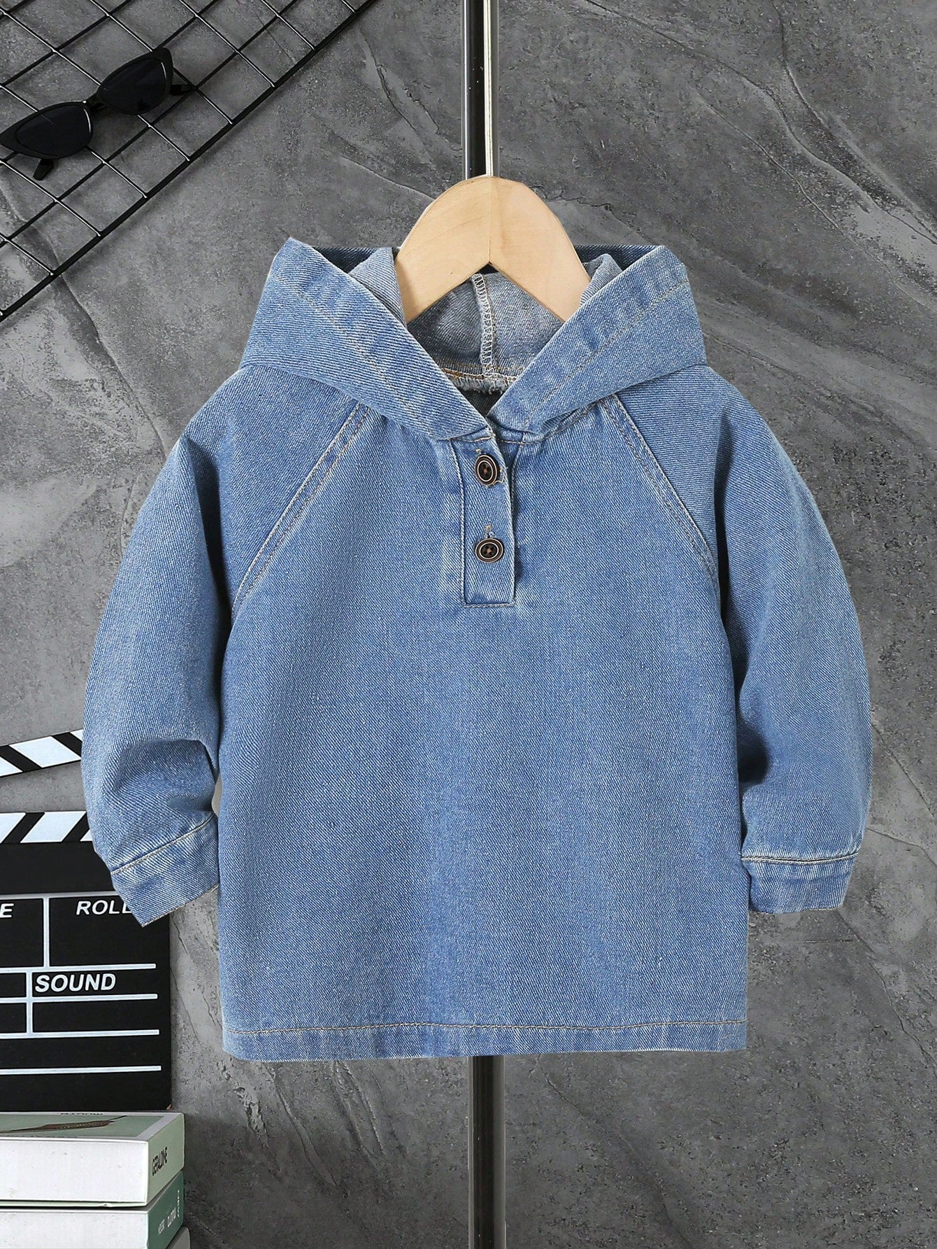 Young Boys' Casual Fashionable Denim Hooded Jacket