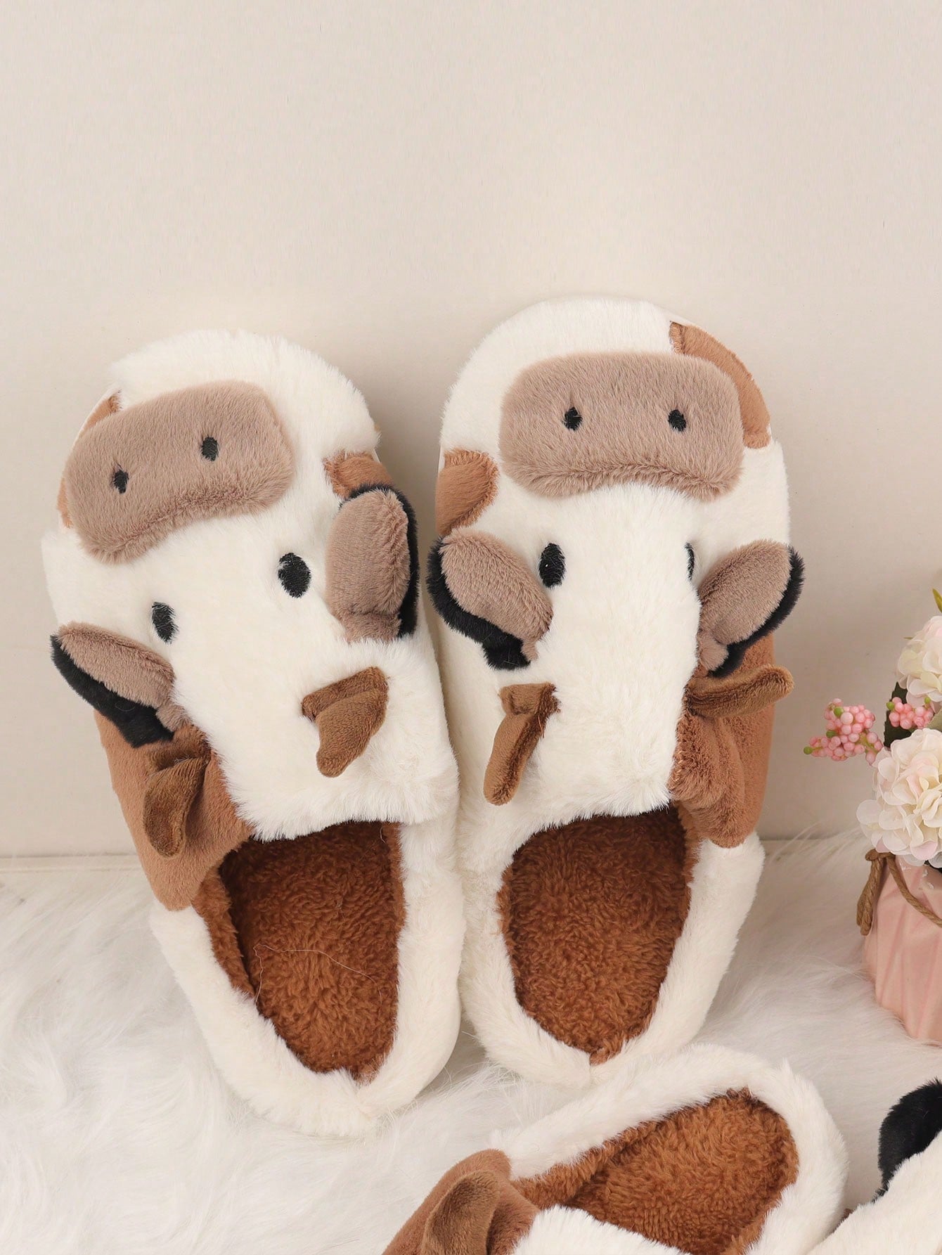 Cute Cartoon Animal Home Slippers, Warm & Comfortable Cow Plush Slippers