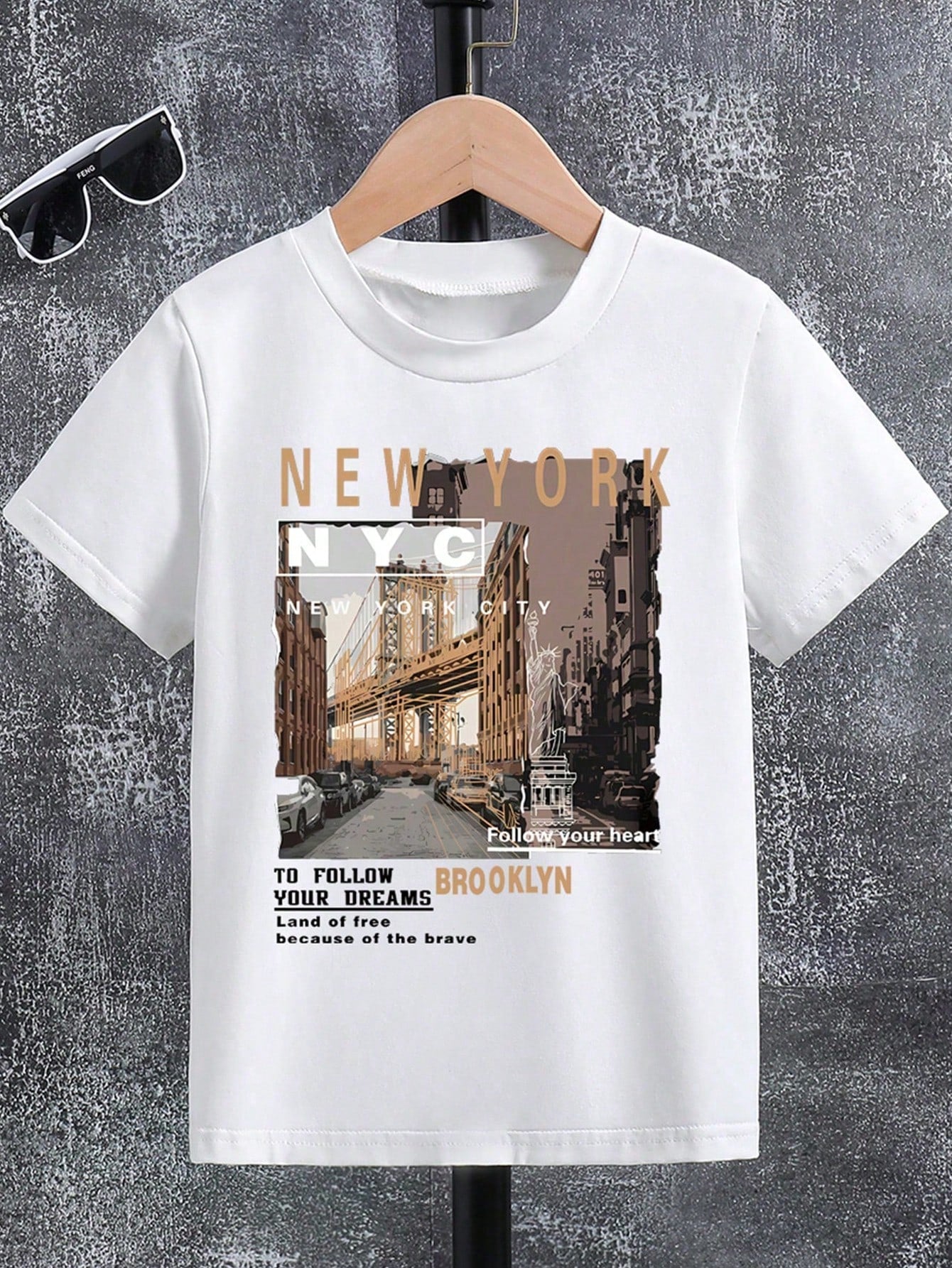 Tween Boy Summer Casual Short Sleeve T-Shirt With Street Scenery And Letter Print