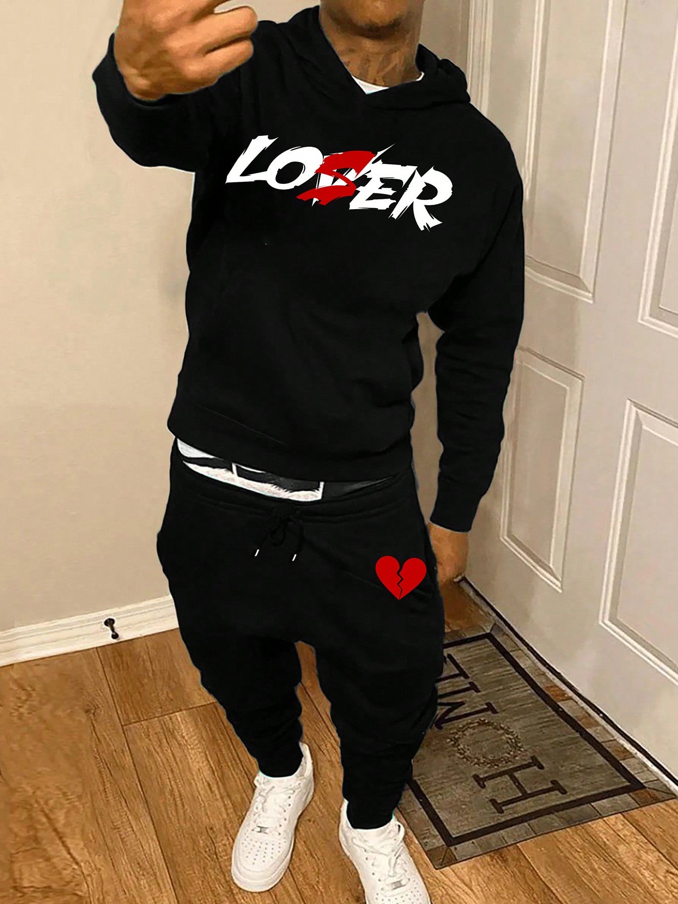 Men's Letter Print Hooded Sweatshirt And Heart Print Sports Pants Two Piece Set