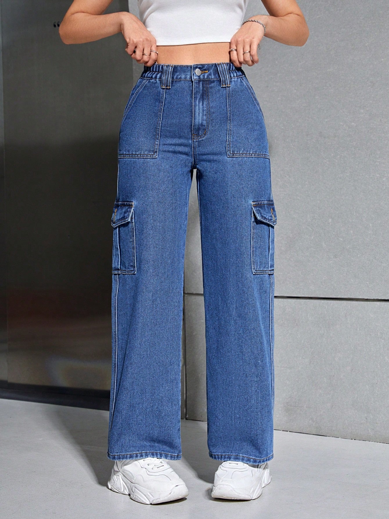 Women Solid Color Pocket Design Casual Denim Pants