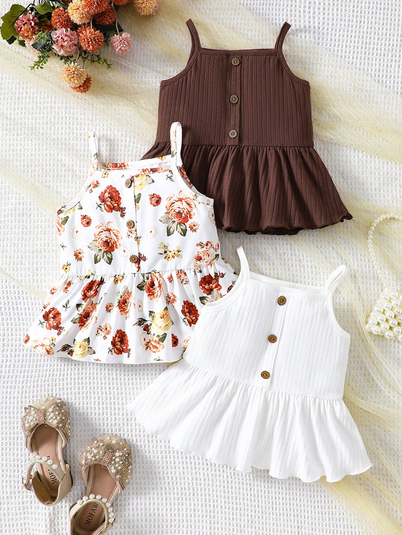 Young Girl 3pcs Set Decorative Buckle, Ruffle Hem, Cute And Casual Camisole Tank Tops