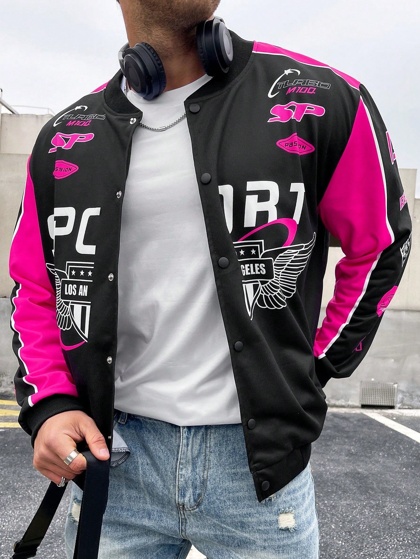 Men Plus Color Blocking Wing & Letter Print College Style Jacket