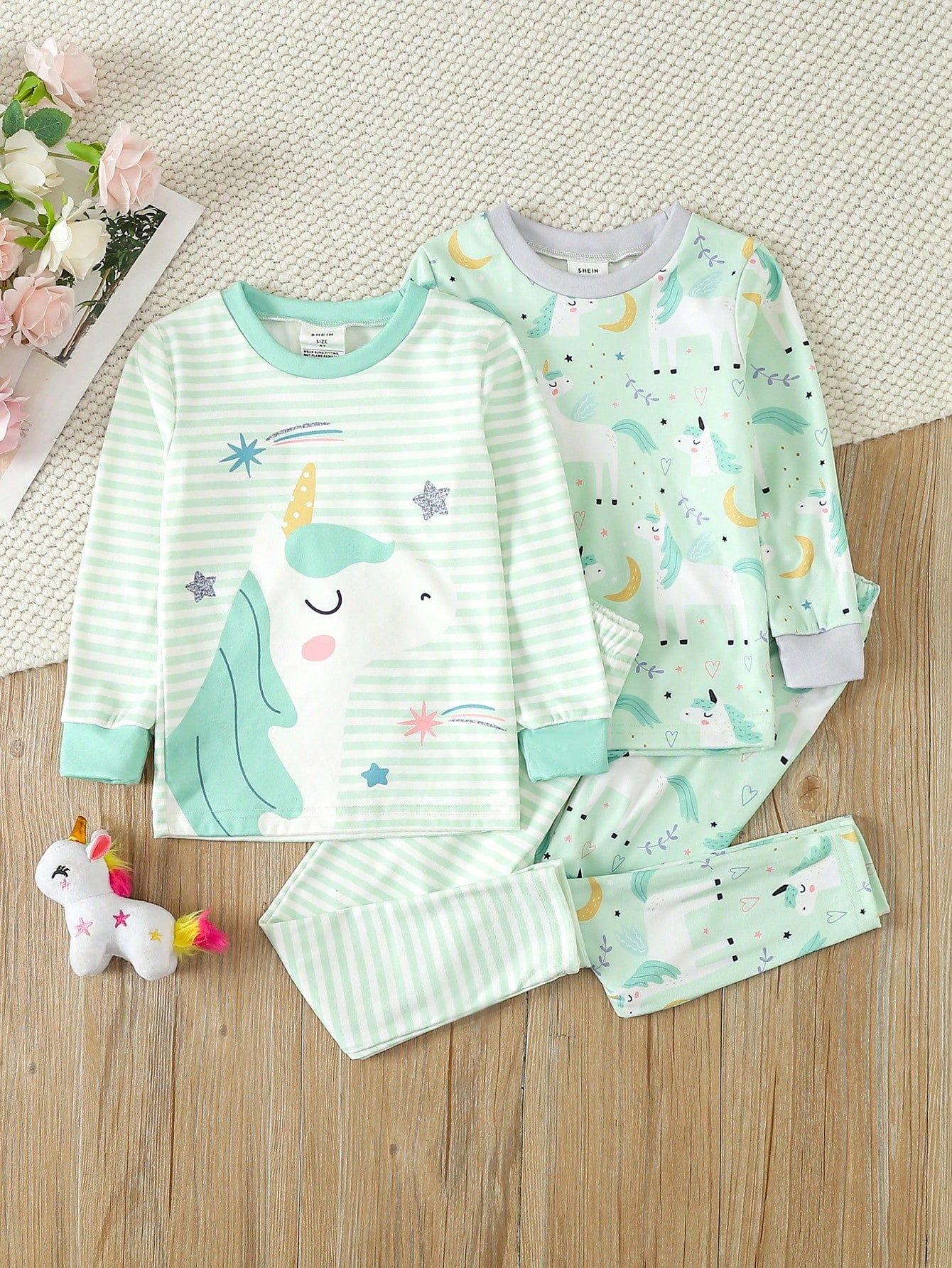 Young Girls' Simple Pegasus Print Striped Long Sleeve Top And Pants Snug Fit Homewear Set, 2pcs