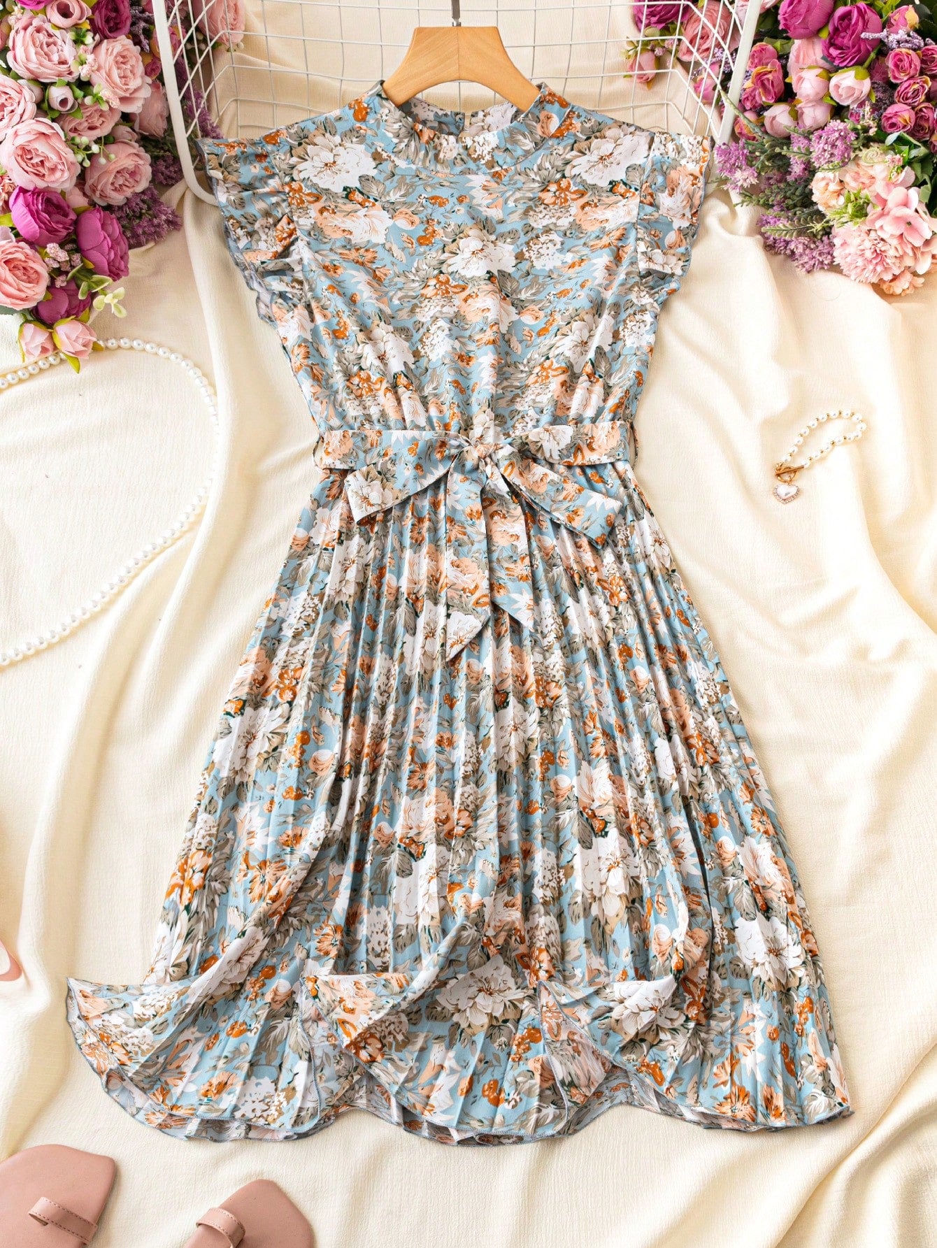 Floral Printed Mini Stand Collar Pleated A-Line Vacation Dress With Cinched Waist