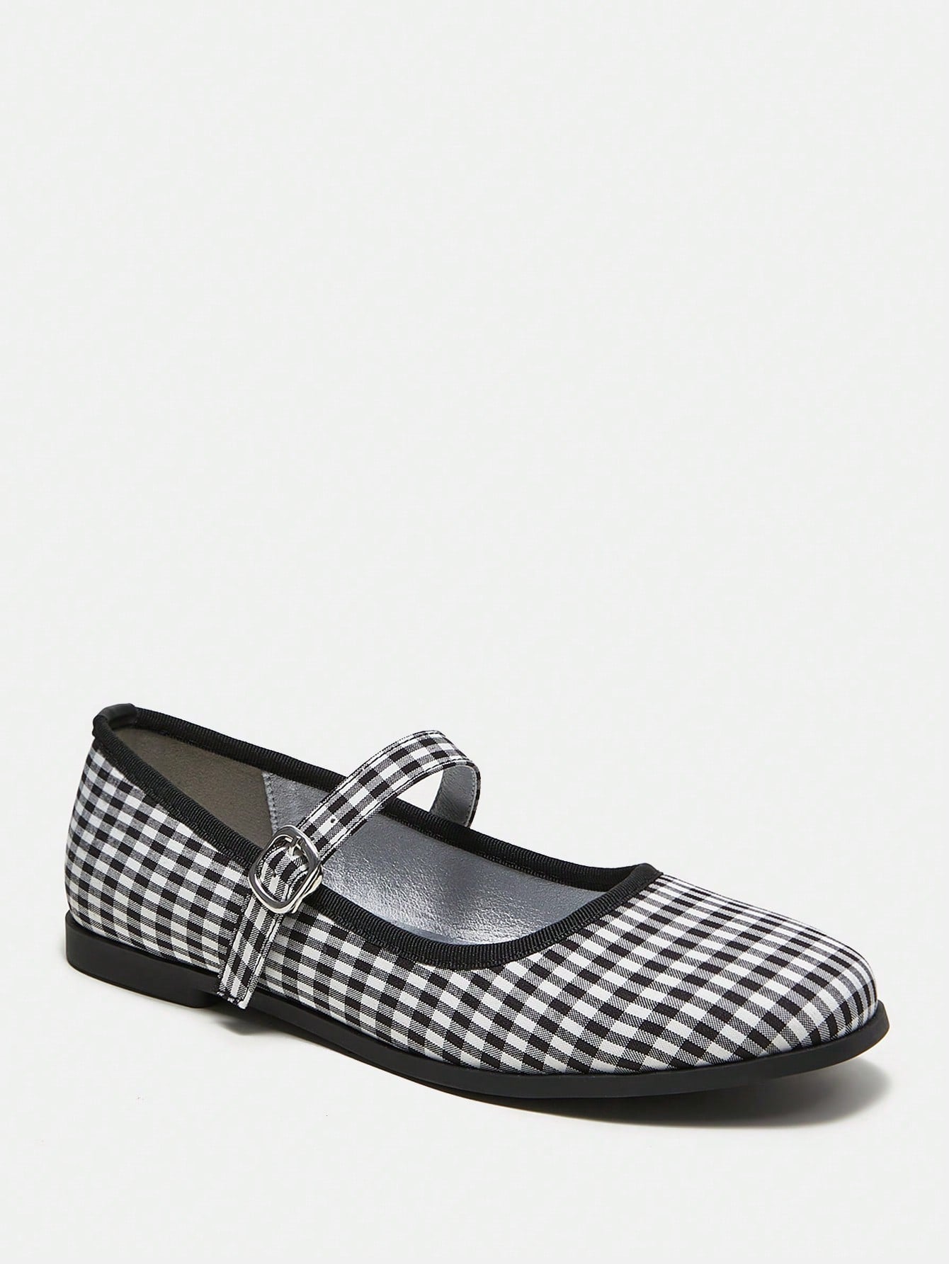 Women'S Comfortable Black & White Checked Fabric Flat Shoes