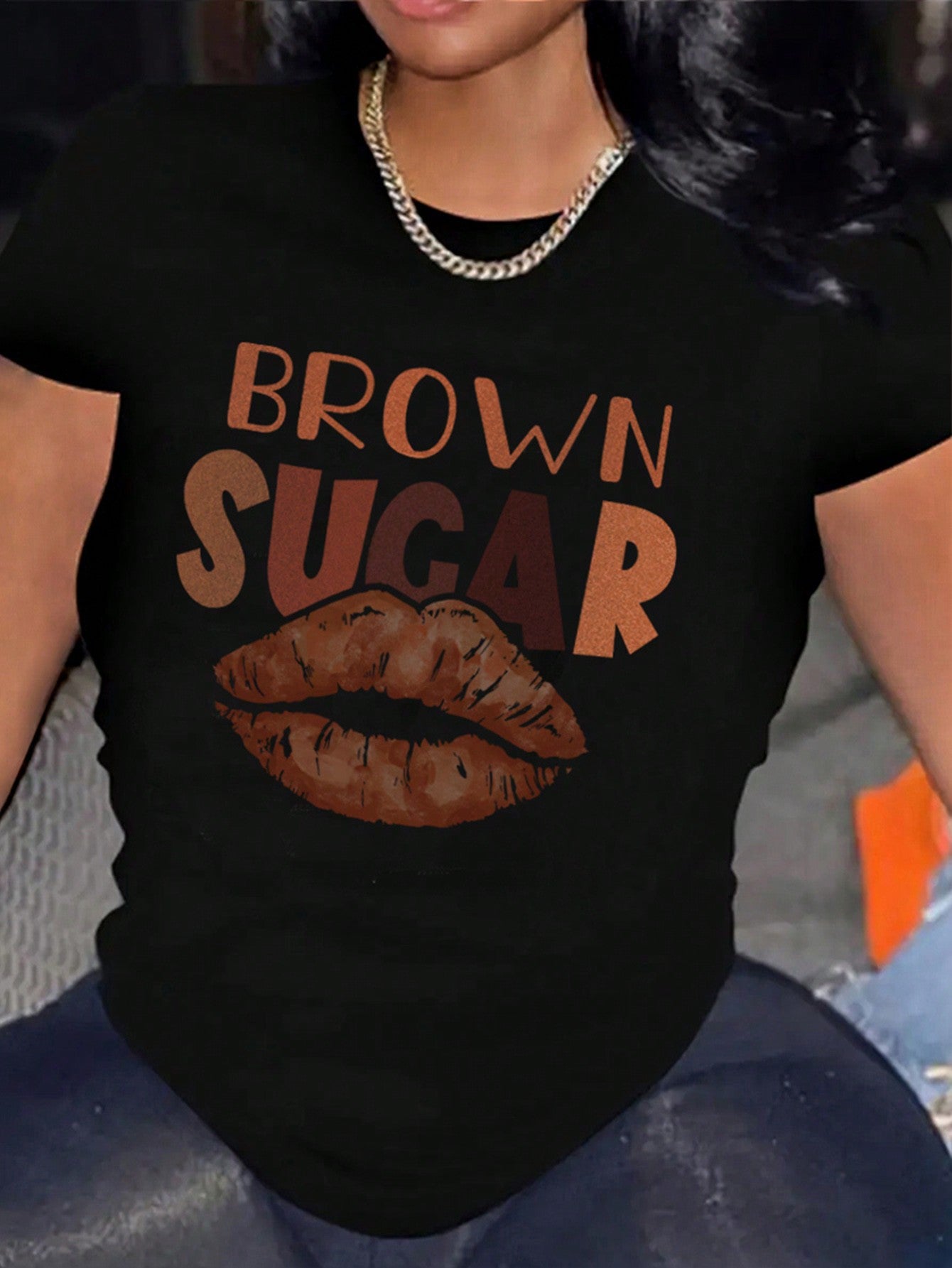 Plus Size Women's Lips Print Short Sleeve T-Shirt, BROWN SUGAR