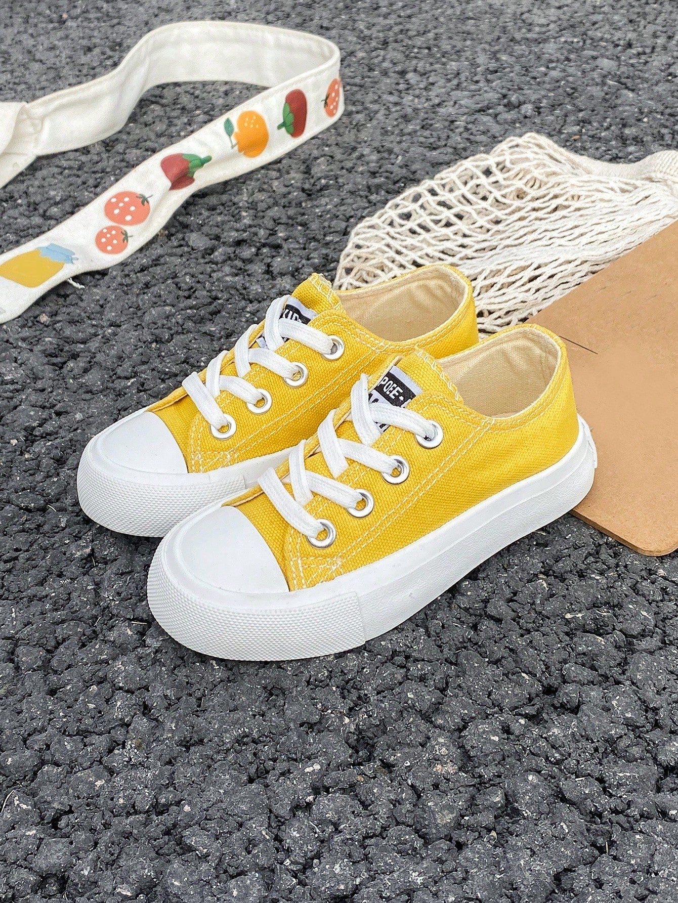 Mid-Cut Canvas Children's Sneakers, Spring And Autumn Style, Simple And Fashionable For Boys And Girls, Low-Cut Casual Lace-Up Athletic Shoes, Classic Low-Cut Canvas Shoes, Versatile Casual Sports Skateboarding Shoes For Kids