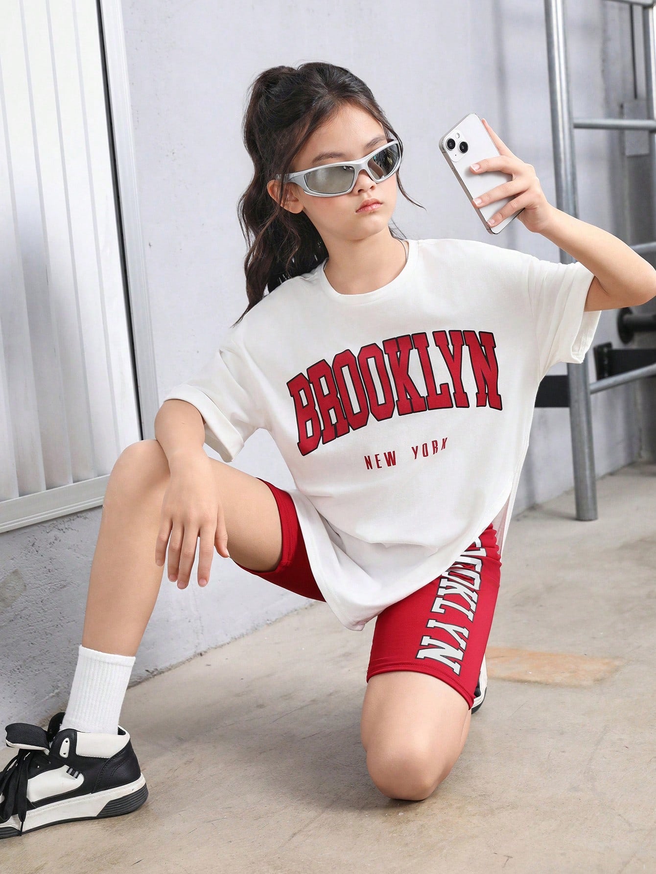 Tween Girl Sports Street Style Knit Round Neck Short Sleeve Top And Knit Shorts Set, Spring/Summer