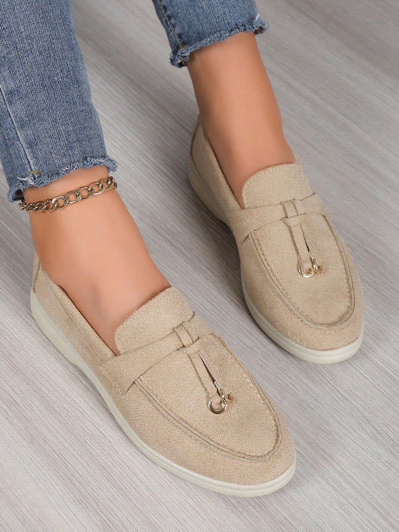 Women's Comfortable And Fashionable Solid Color Round Toe Slip-On Loafers, Multiple Colors Available, Green, Soft And Comfortable Flat Shoes For Casual Wear