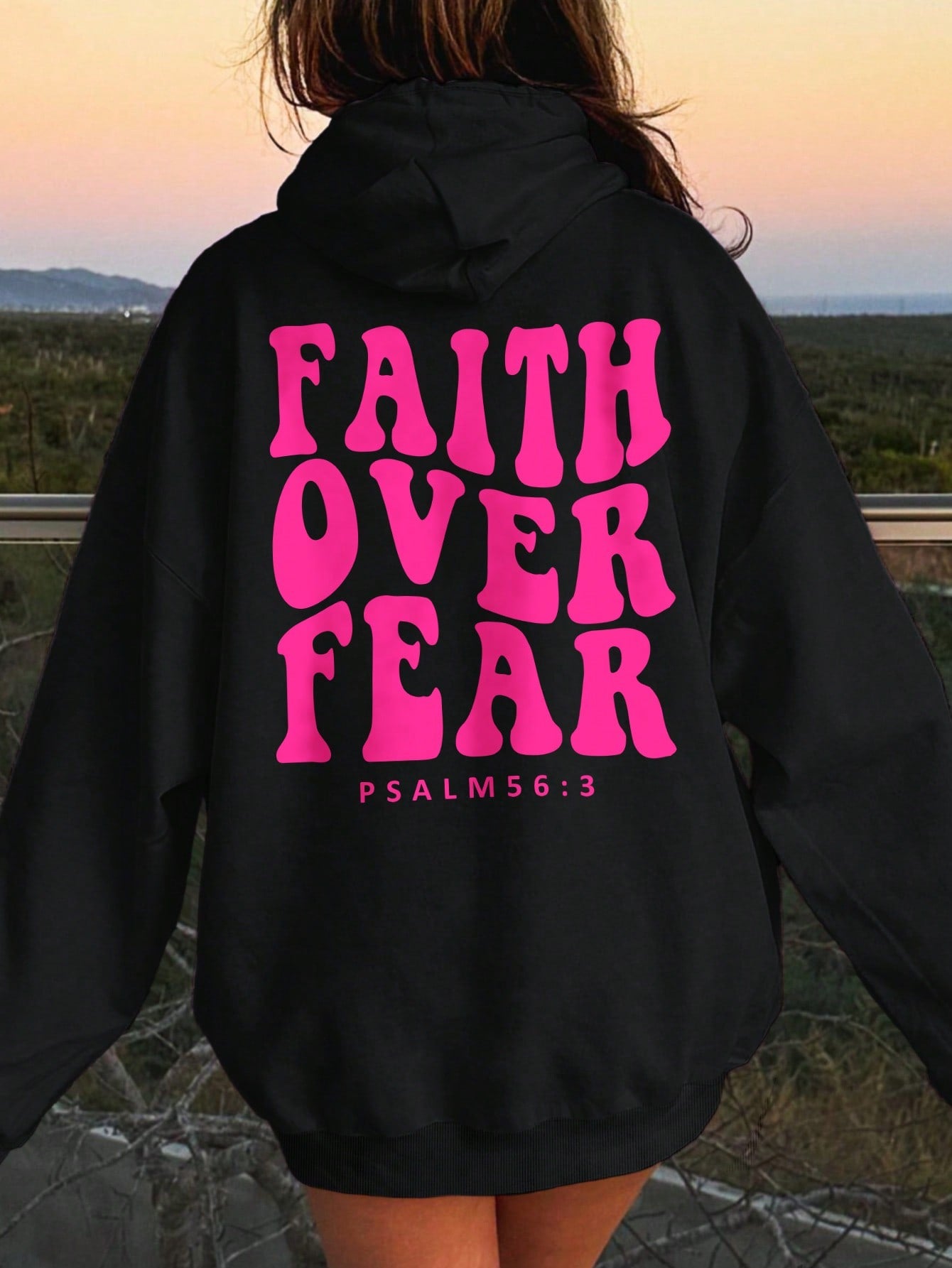 Women's Hooded Sweatshirt With Slogan Print And Kangaroo Pocket