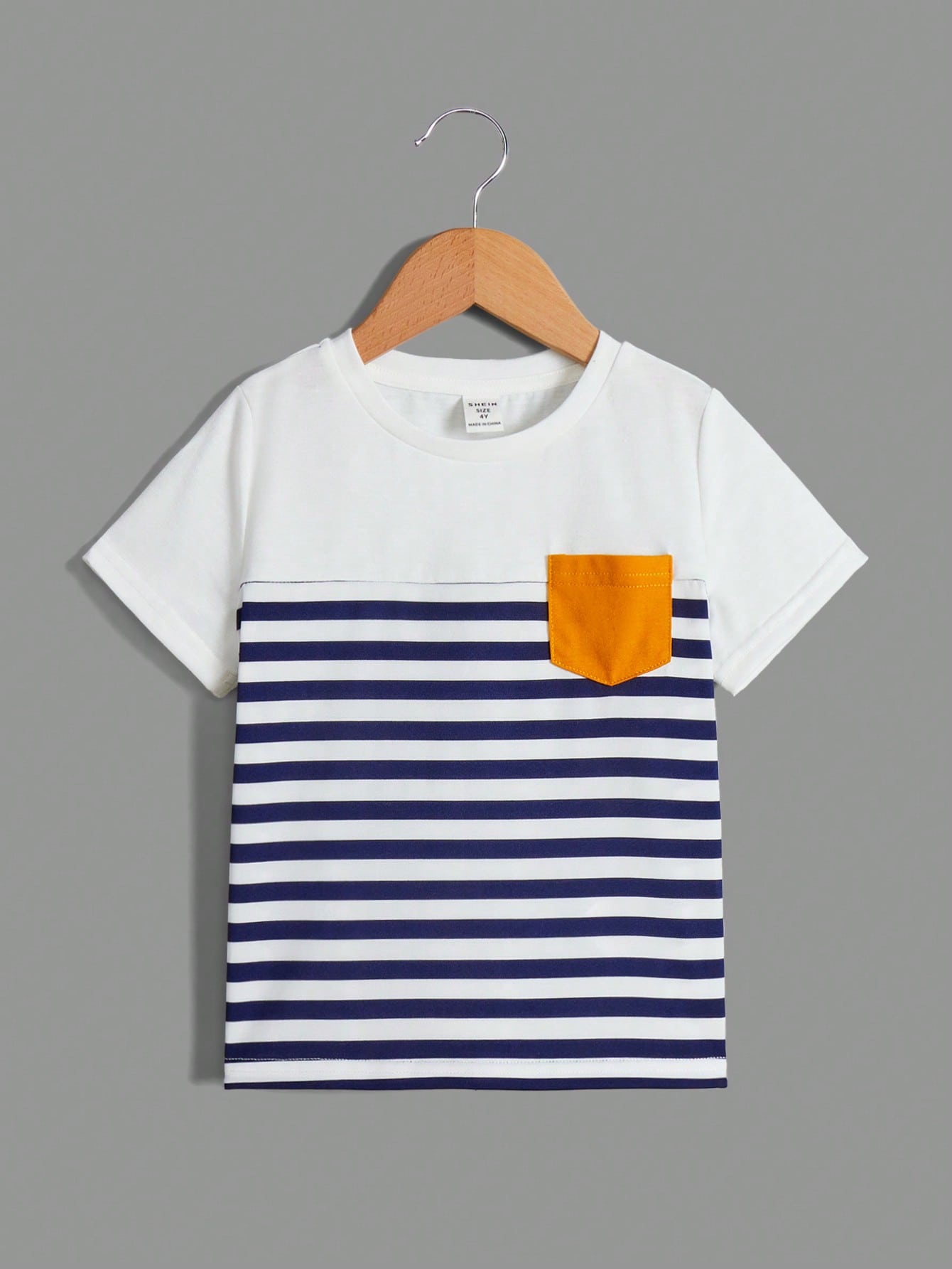 Young Boy Striped Printed T-Shirt With Patch Pocket, Simple Style