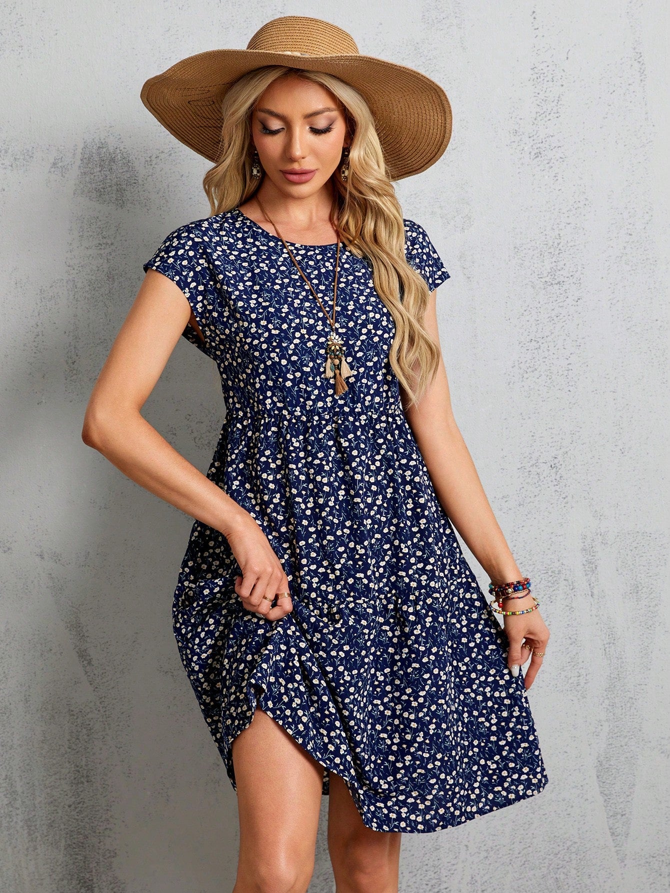 Women's Summer Blue Short-Sleeve Batwing Sleeve Floral Midi Dress