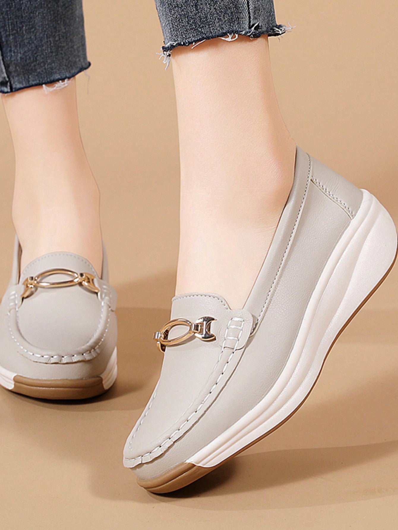 Women's Thick-Soled Shoes, Hand-Stitched Soft-Sole Mom Shoes With Wedge Heels For Spring And Autumn