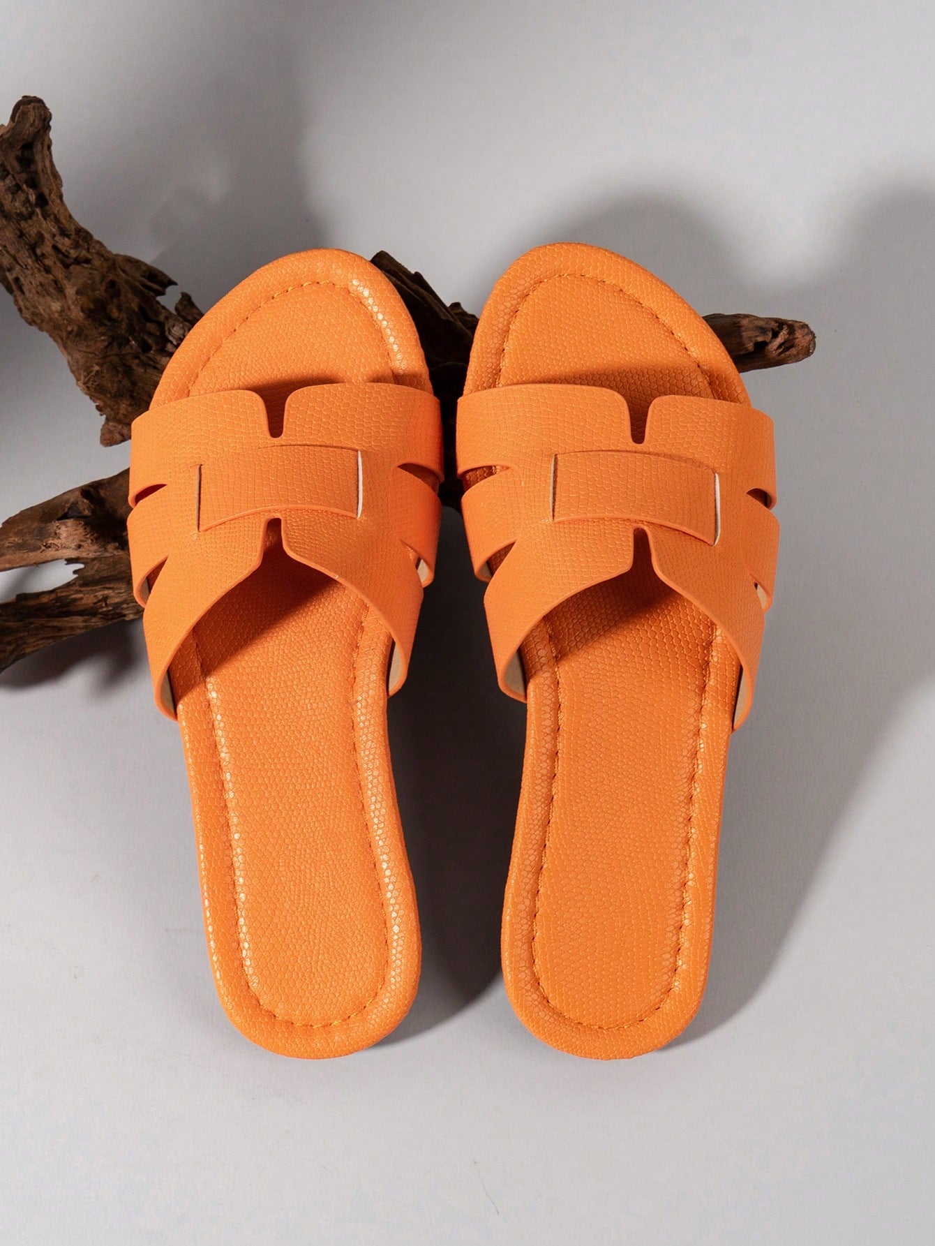 Teenagers' Light, Slip-Resistant, Wear-Resistant PU Flat Sandals With Round Toe, Suitable For Summer, Fashionable Style, Ideal For European And American Holiday Beaches