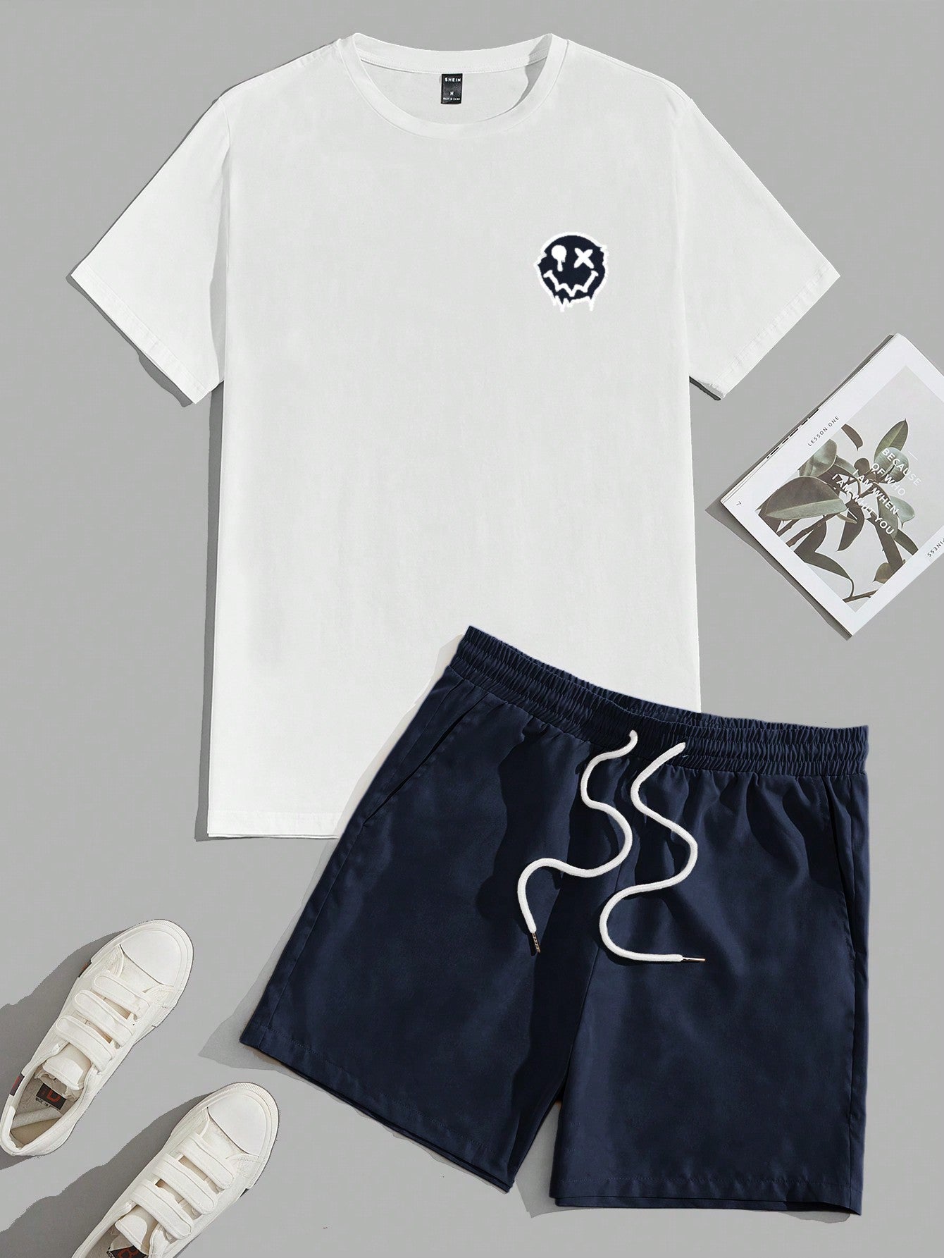 X Breakaway Men Cartoon Graphic Tee & Drawstring Waist Shorts