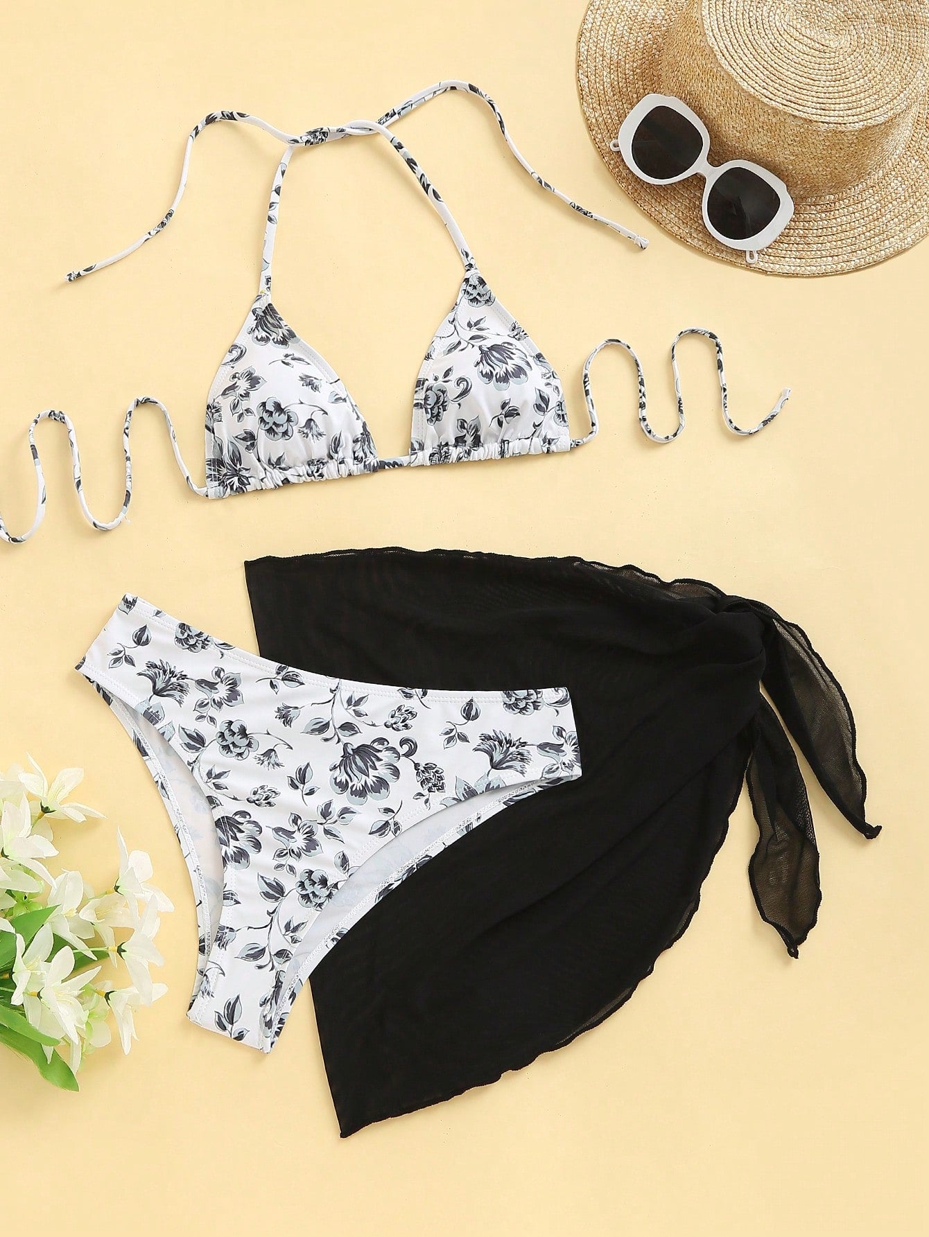 Swim Summer Beach Ladies' Floral Print Halter Neck Separated Bikini Set, Random Print, 3pcs/Set