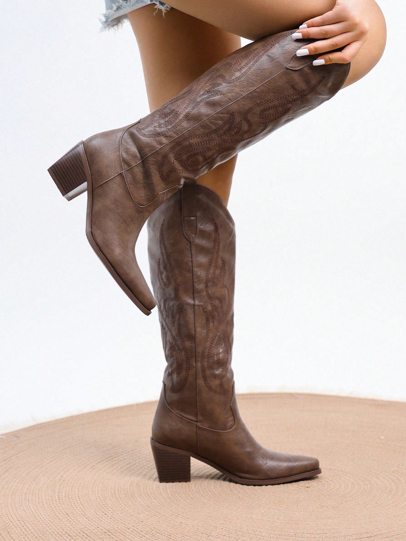 Cowboy Boots For Women, Wide Calf Knee High Cowgirl Boots With Embroidery, Almond Toe Mid Heel Retro Fashion Tall Cowgirl Boot Pull On For Ladies