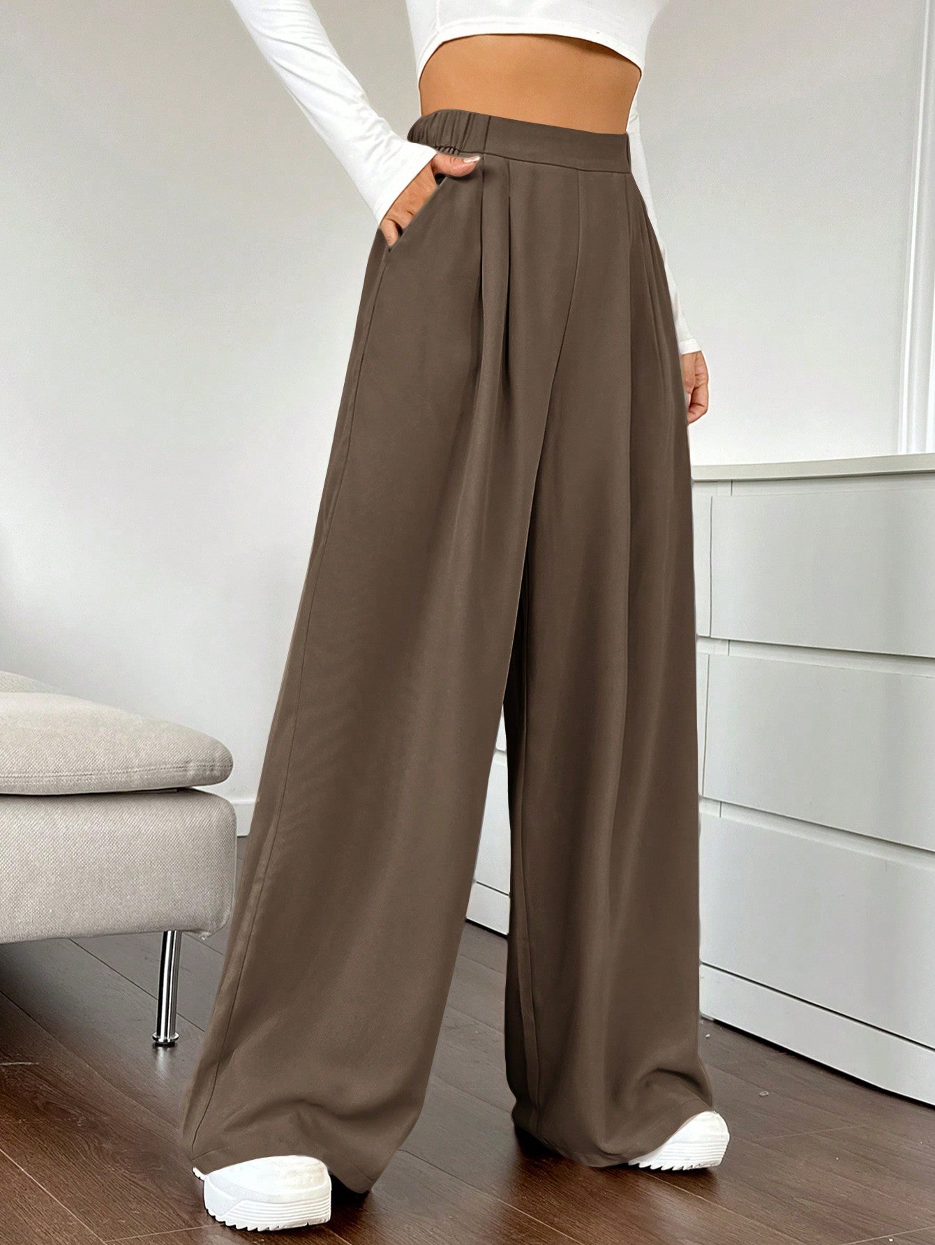 Women's Solid Color Pleated Wide Leg Pants