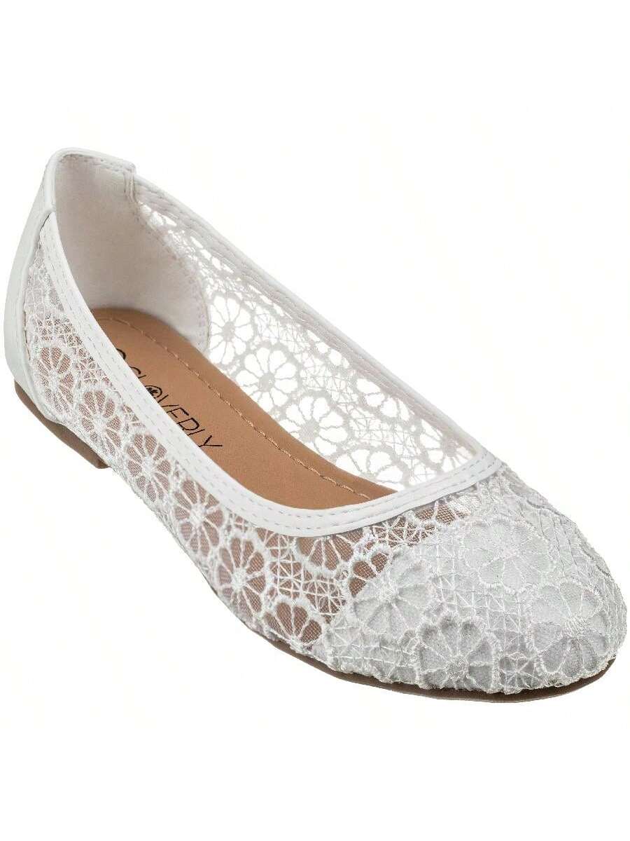 Women's Ballet Flats Cut Out Round Toe Slip On Floral Ballet Lace Flats Breathable Crochet Lace Ballet Flats