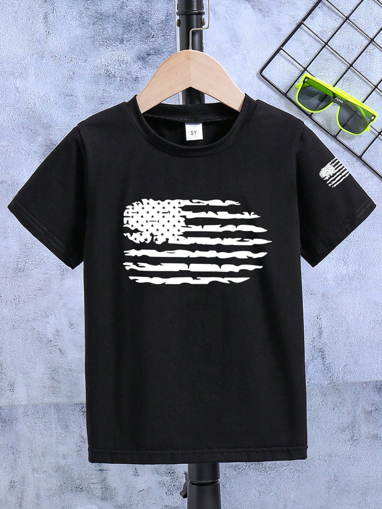 Young Boy American Flag Printed Short Sleeve T-Shirt