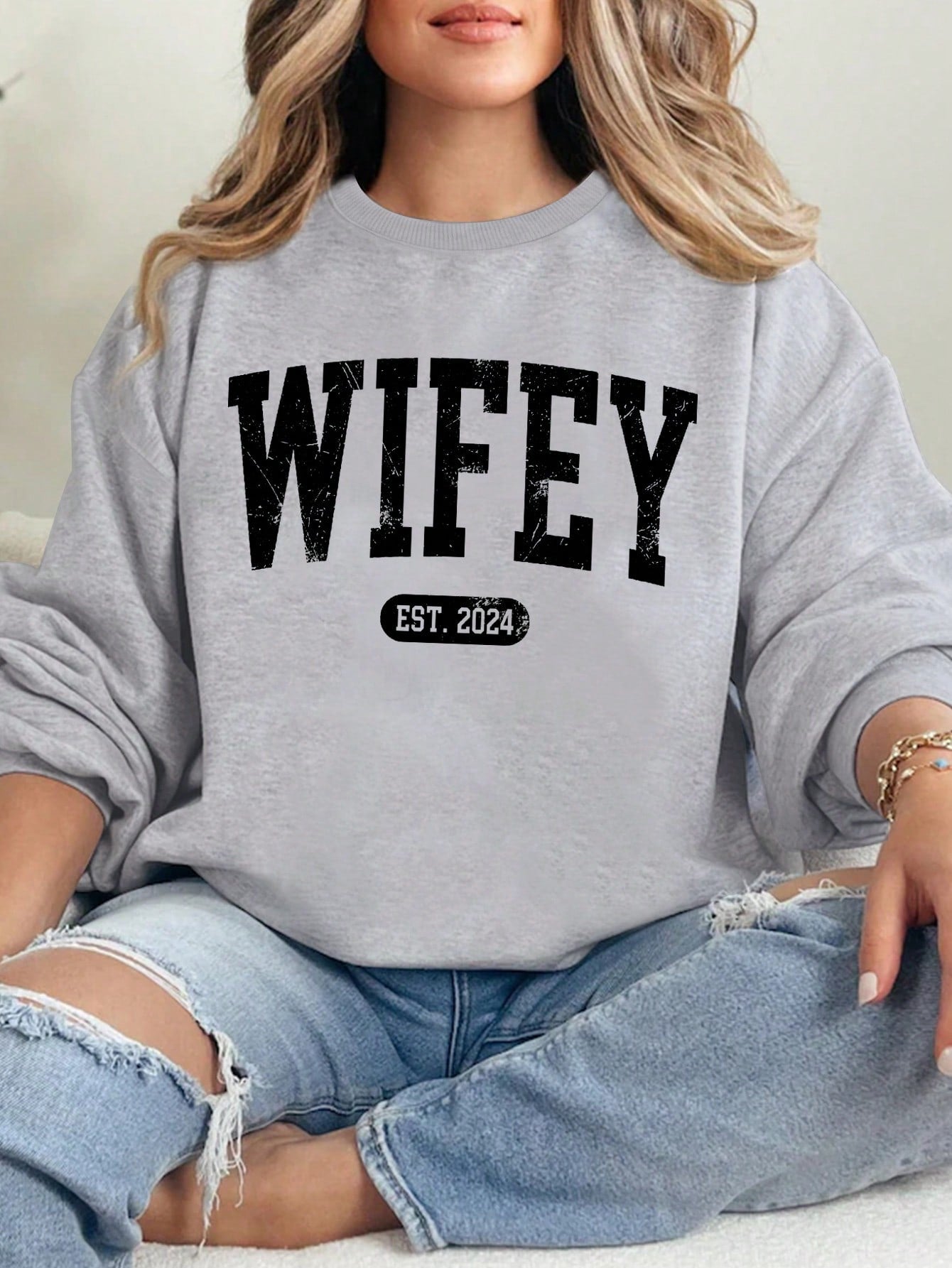 Women's Letter Printed Crew Neck Sweatshirt