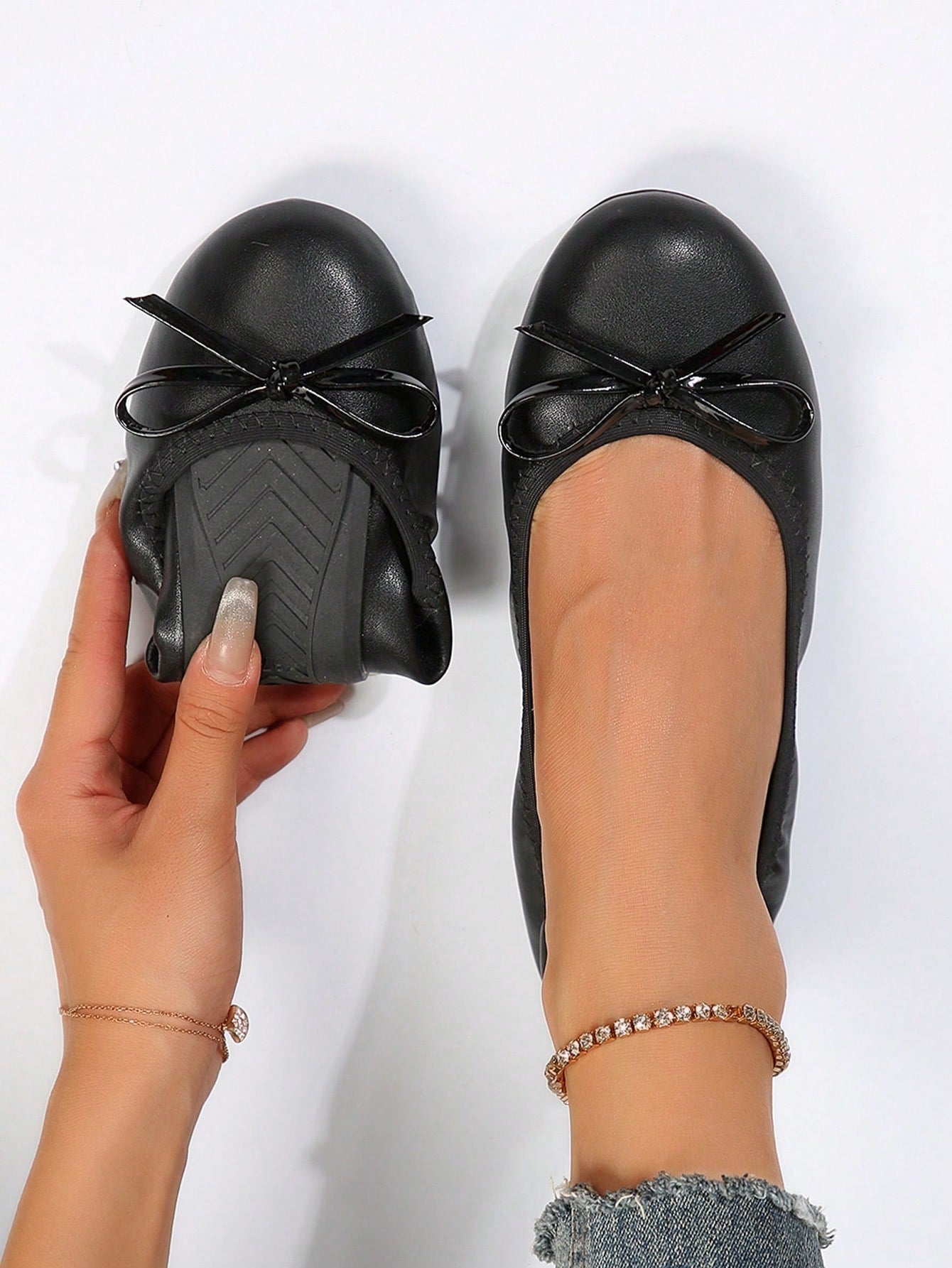 Fashionable And Comfortable Women's Flat Shoes