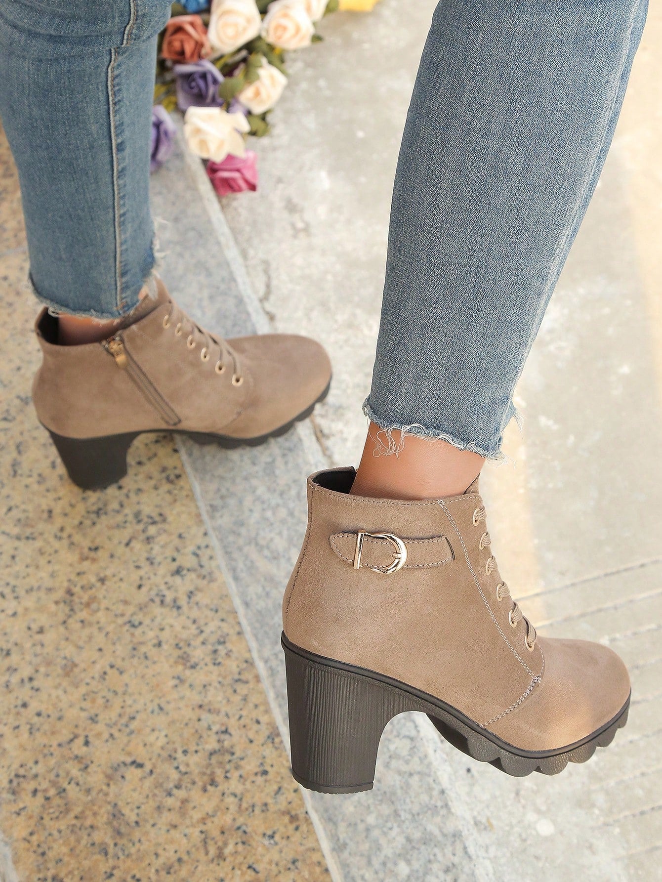 Elegant Women's Fashion Boots With Buckle Decoration, Front Lace-Up, Side Zipper, Chunky Heels