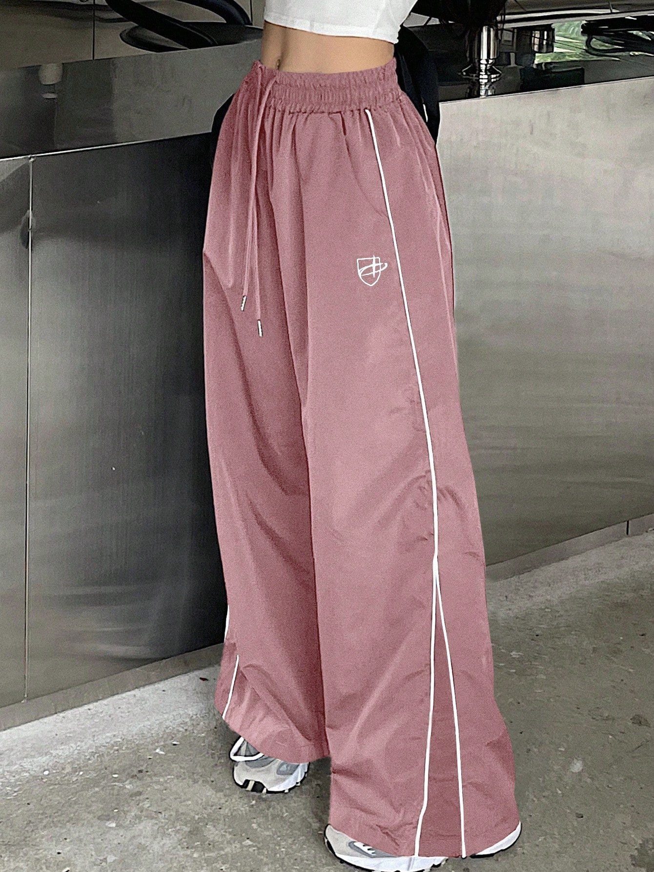 Women's Side Striped Drawstring Waist Long Pants