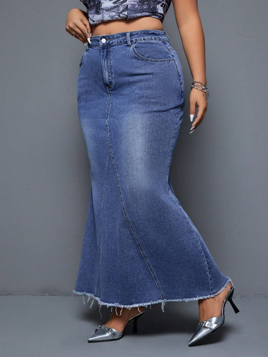 Plus Size Women's Raw Hem Mermaid Denim Skirt