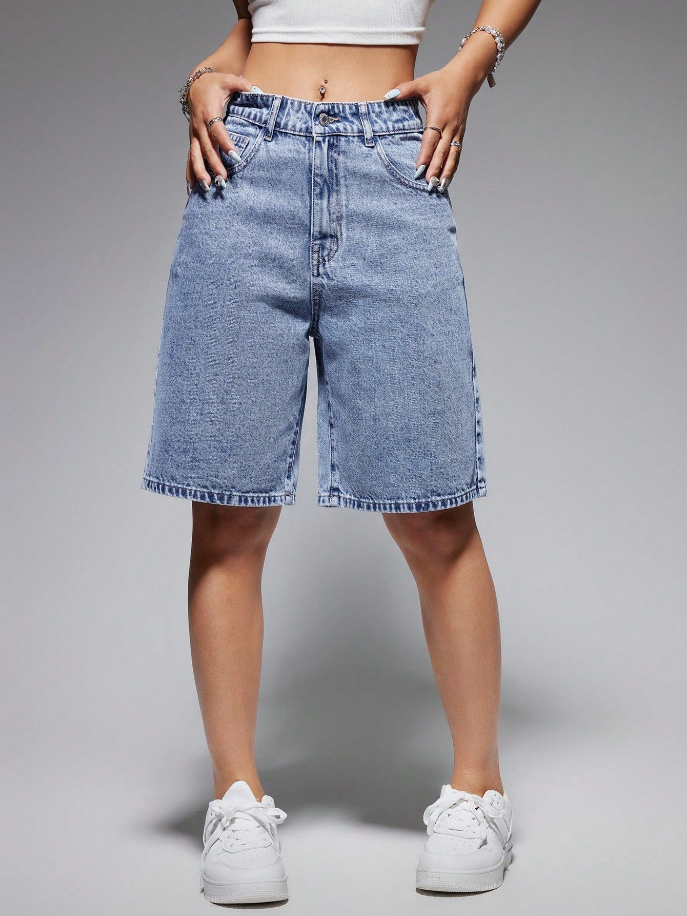 Solid Color Straight Leg Denim Shorts With Diagonal Pockets, Mom Shorts