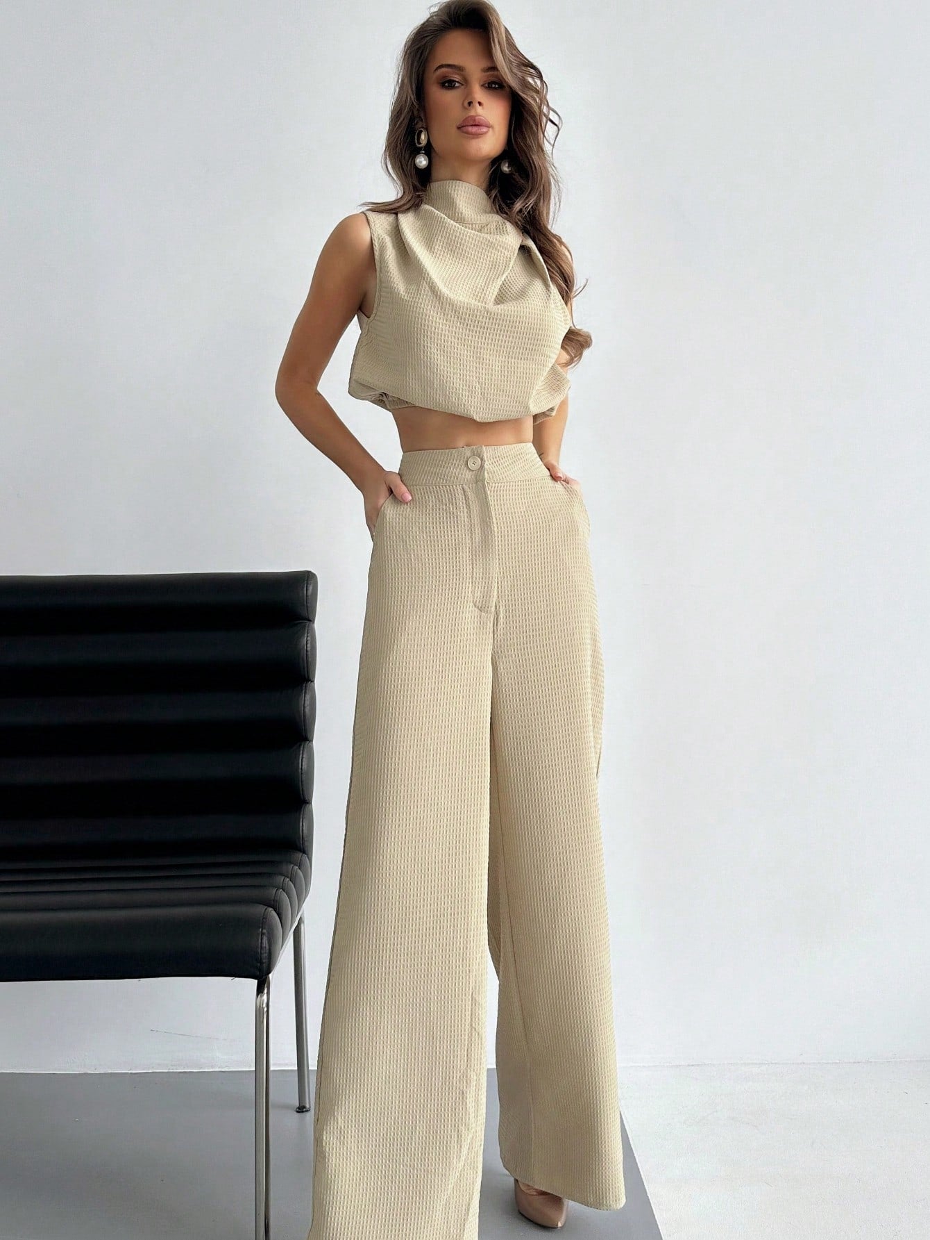 Spring/Summer Linen Cotton Elegant Office Commute High Necked Holiday Dating Short Top And Long Pants Two Piece Set, Slimming And Lengthening