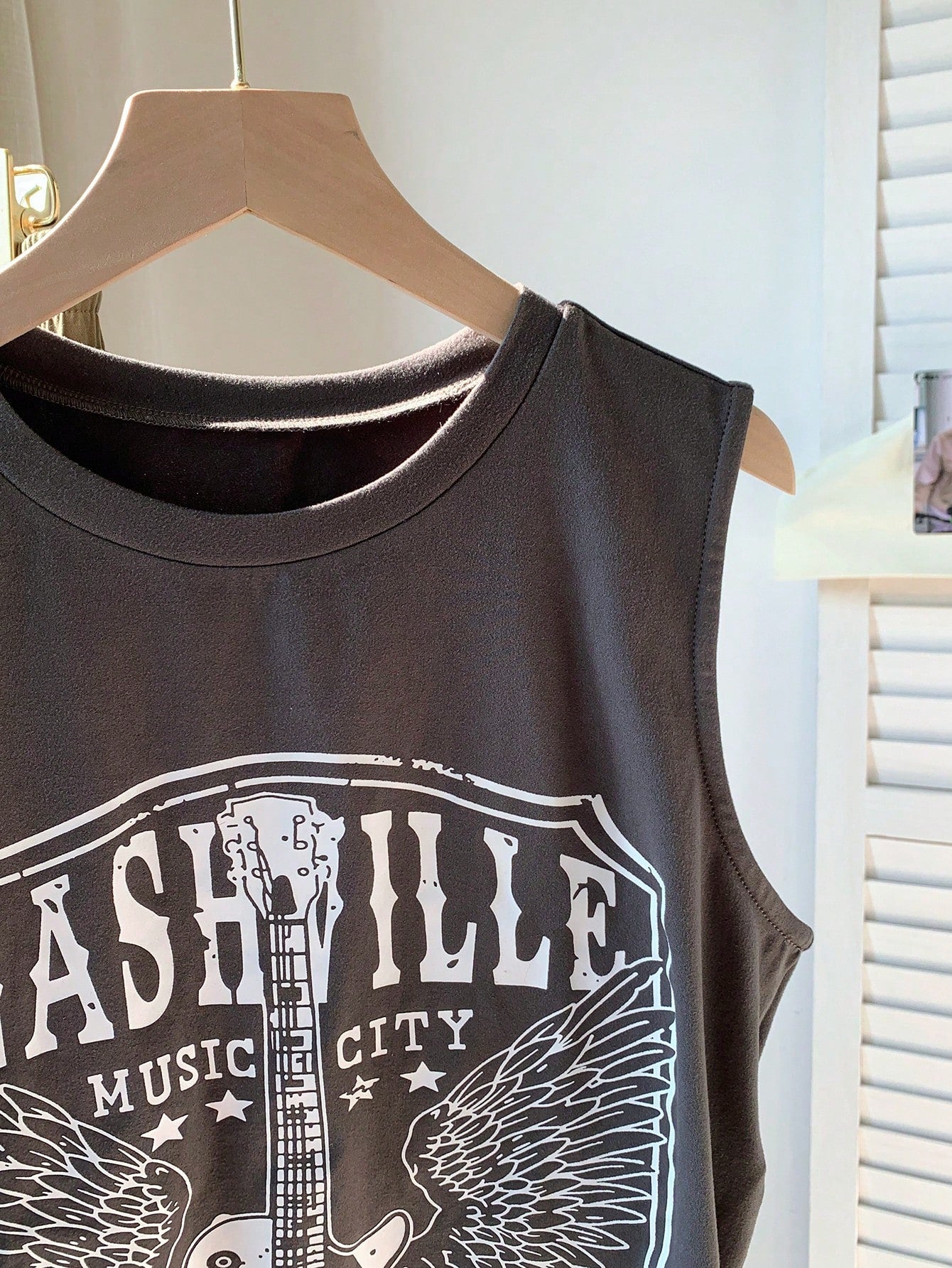 Women's Music Festival Guitar & Letter Print Crop Tank Top