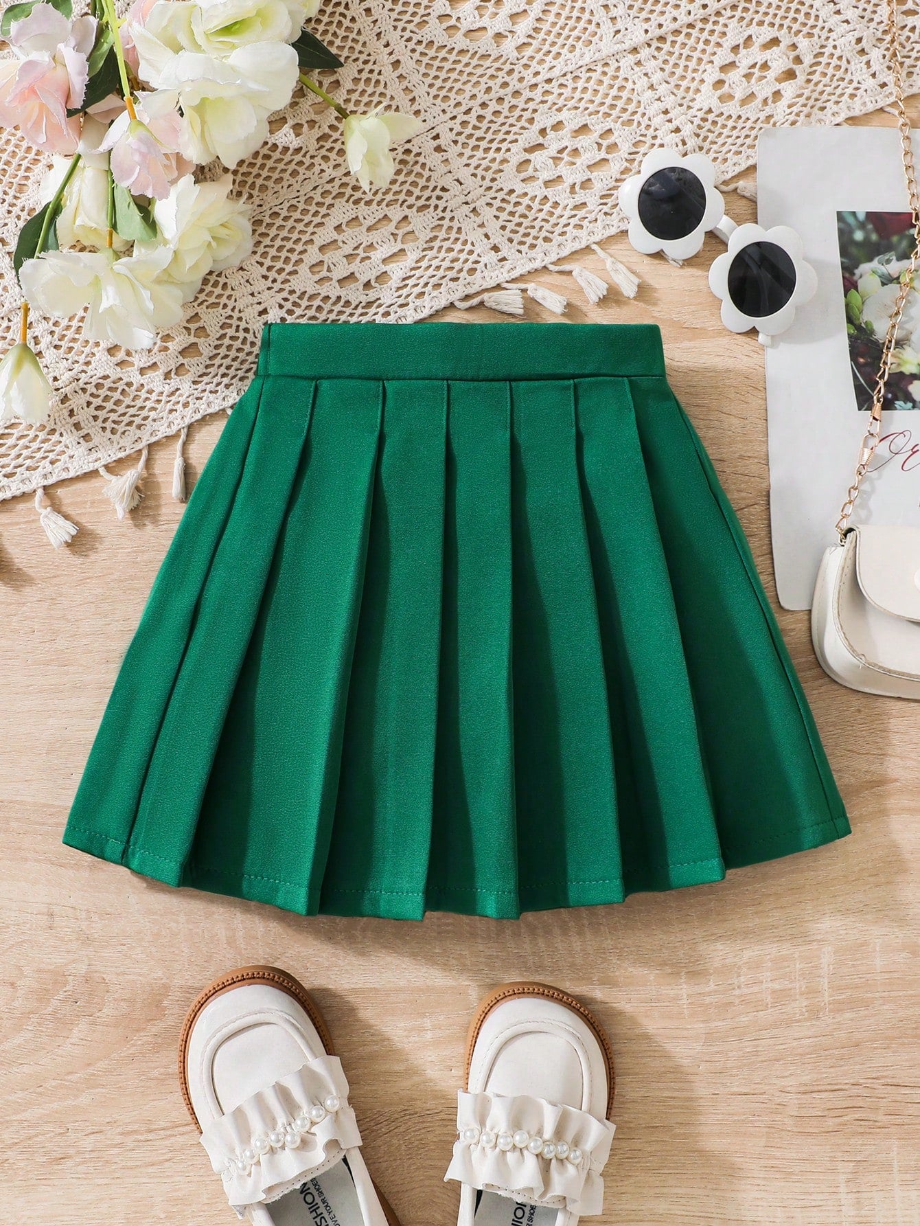 Young Girl Fashionable Pleated Skirt, Dark Green, Suitable For Spring And Summer