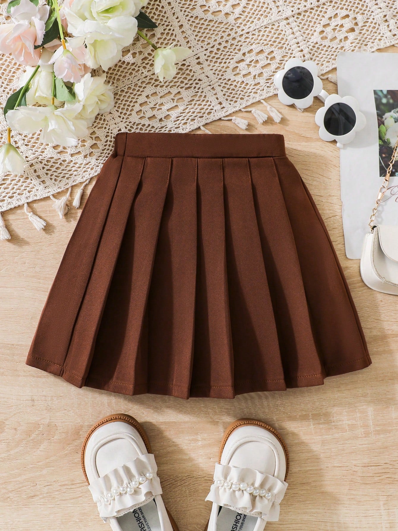 Young Girls' Fashionable Deep Camel Pleated Skirt, Ideal For Spring And Summer