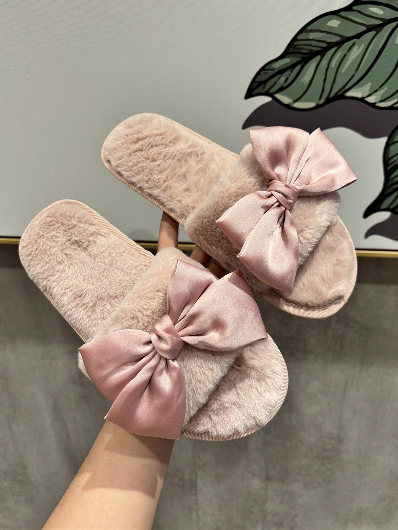 Women Elegant Velvet Red Bowknot Flat Plush Slippers, Perfect For Valentine's Day Party And Home